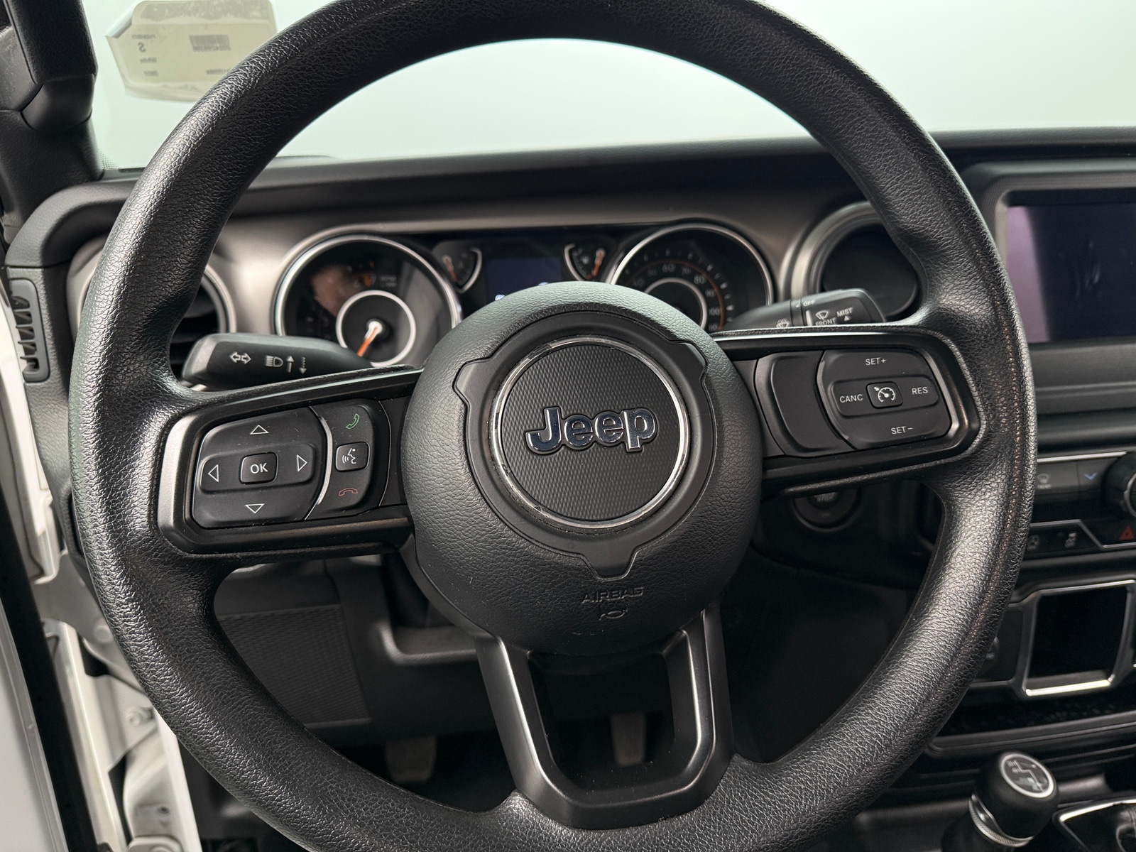 Thumbnail: 2022 Jeep Wrangler - 5