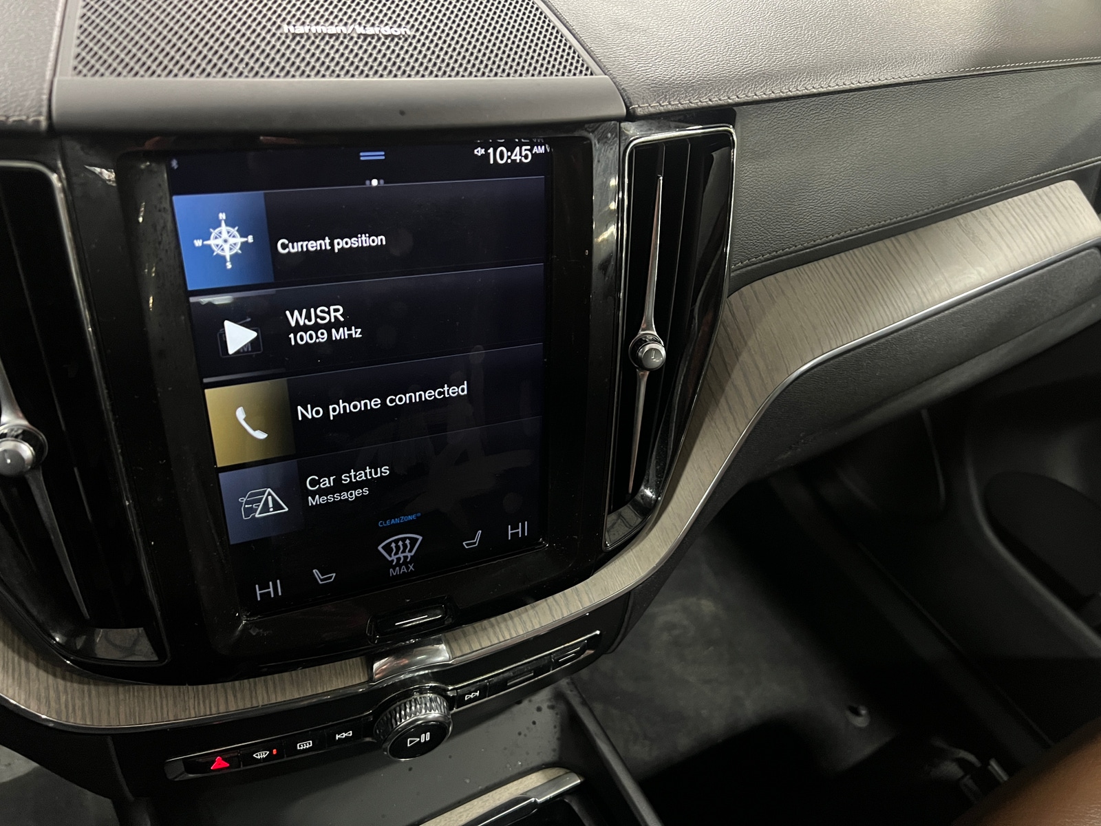 Thumbnail: 2019 Volvo XC60 - 3