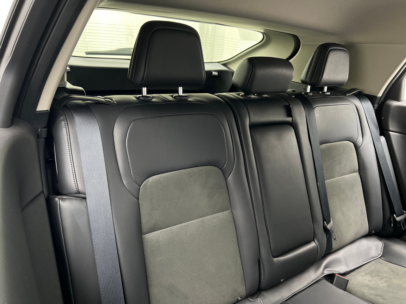 Thumbnail: 2023 Nissan Ariya - 5