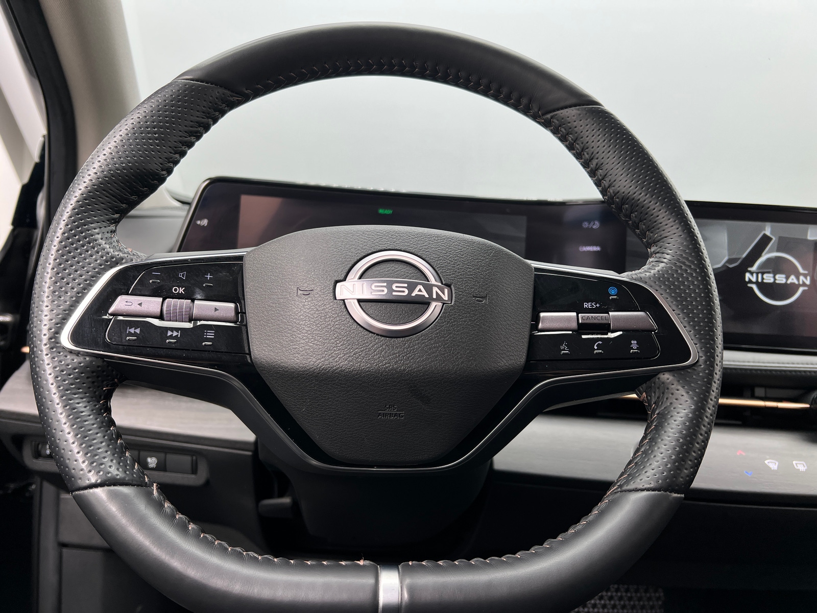 Thumbnail: 2023 Nissan Ariya - 4