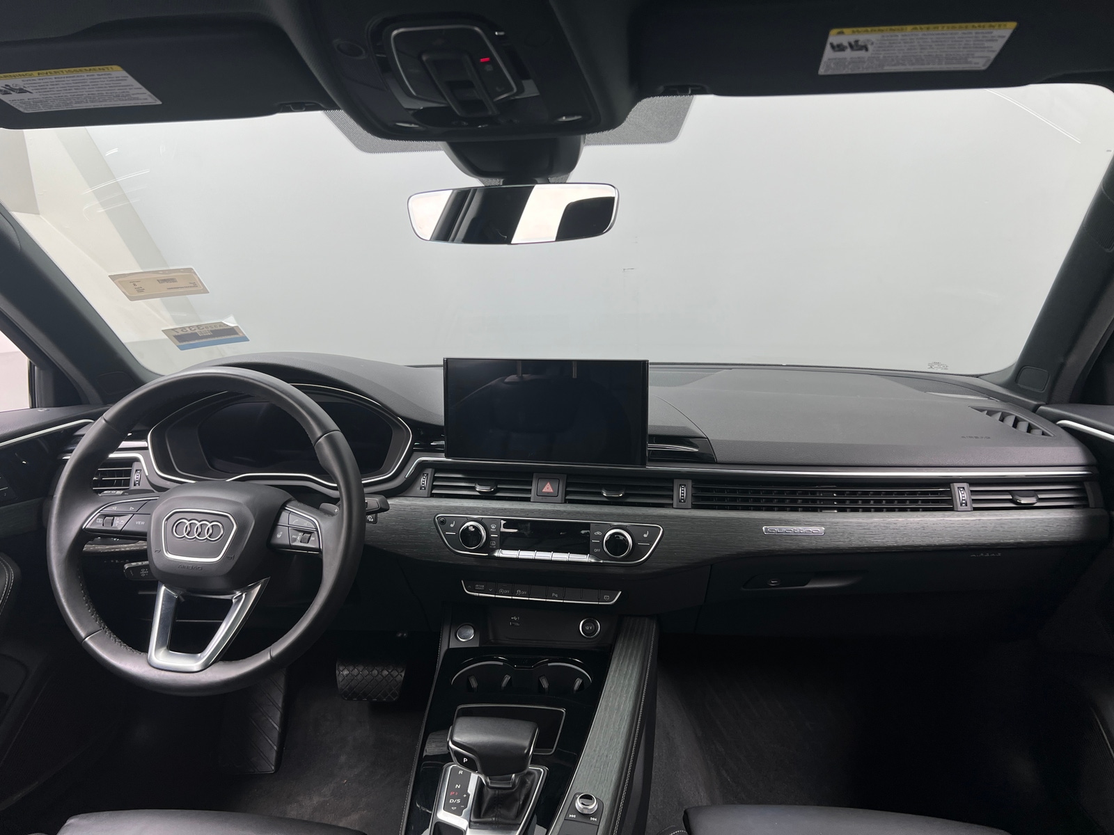 Thumbnail: 2023 Audi A4 - 2