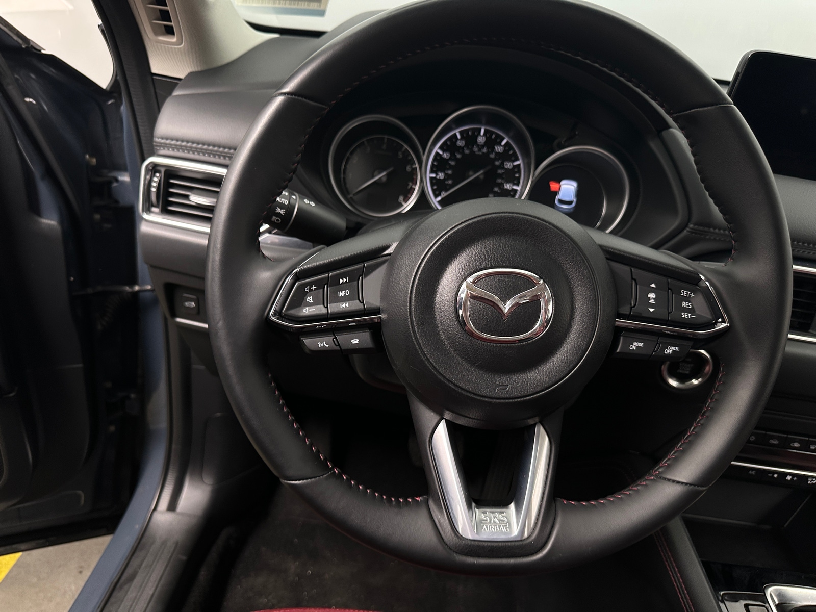 Thumbnail: 2023 Mazda CX-5 - 4