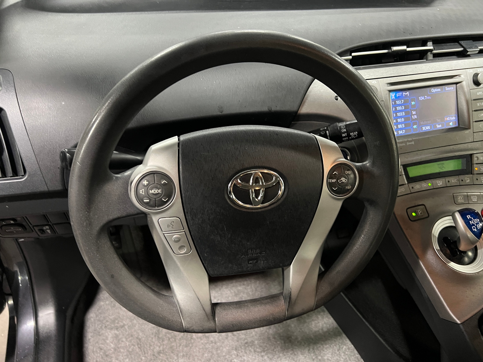Thumbnail: 2013 Toyota Prius - 5