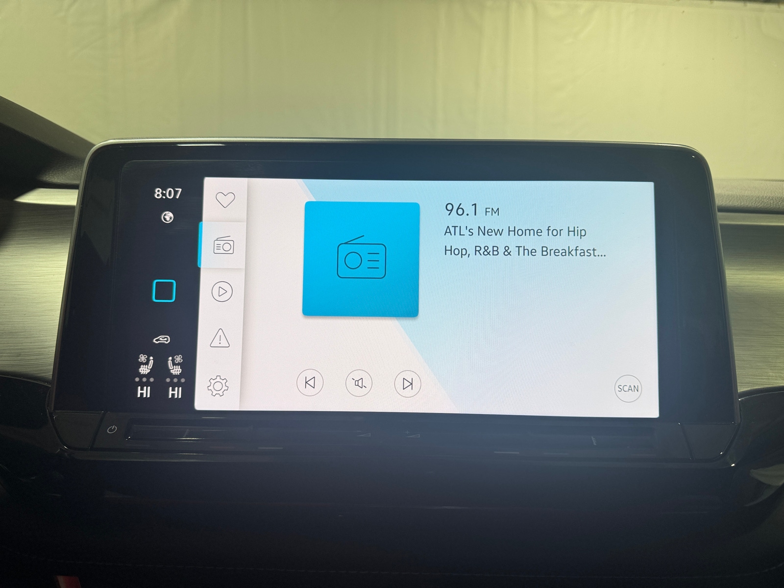 Thumbnail: 2025 Volkswagen Atlas - 3