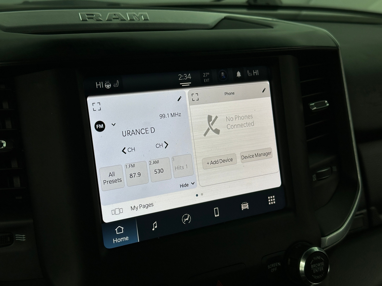 Thumbnail: 2022 RAM 1500 - 4