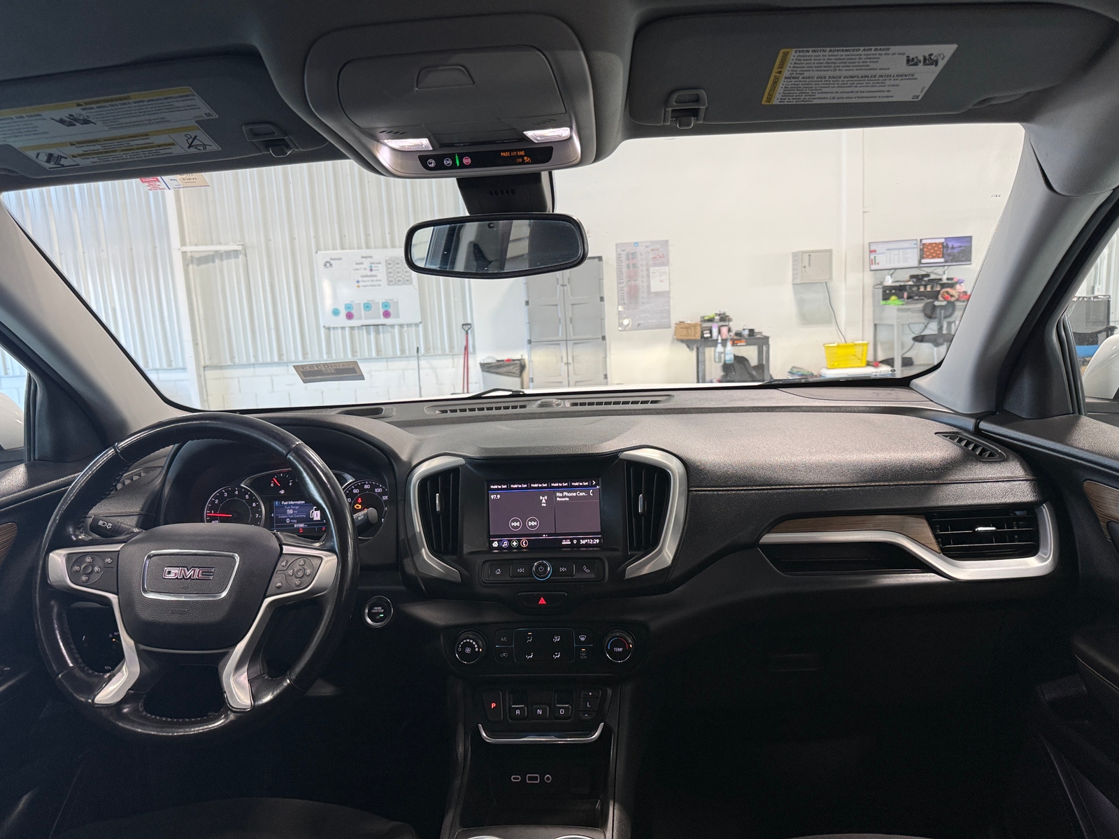 Thumbnail: 2021 GMC Terrain - 3