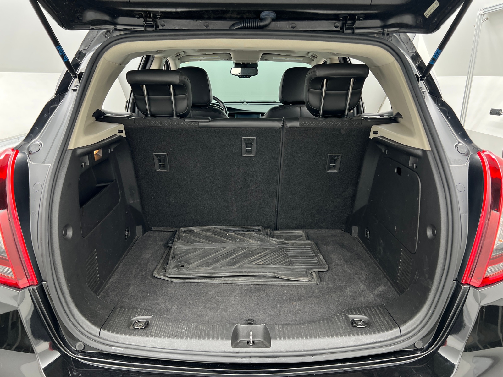 Thumbnail: 2017 Buick Encore - 7