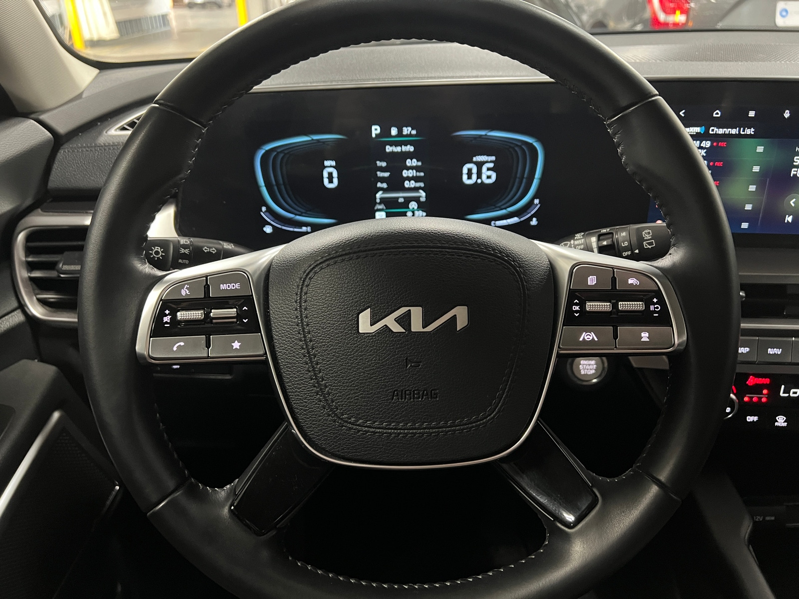 Thumbnail: 2025 Kia Telluride - 4