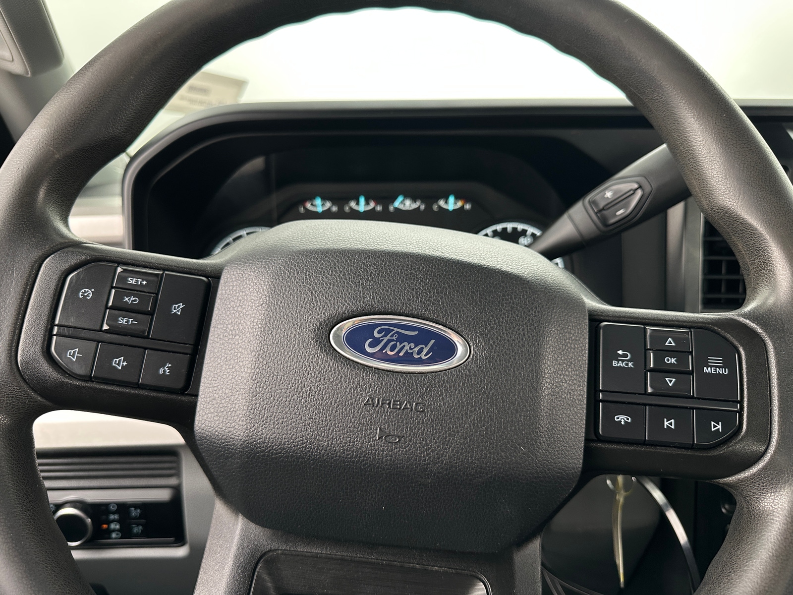 Thumbnail: 2023 Ford Econoline - 5