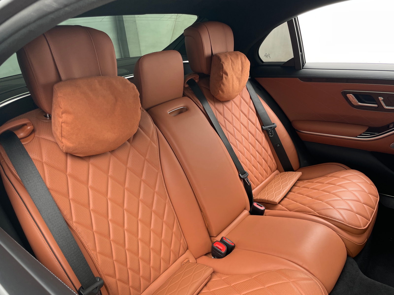 Thumbnail: 2022 Mercedes-Benz S-Class - 5