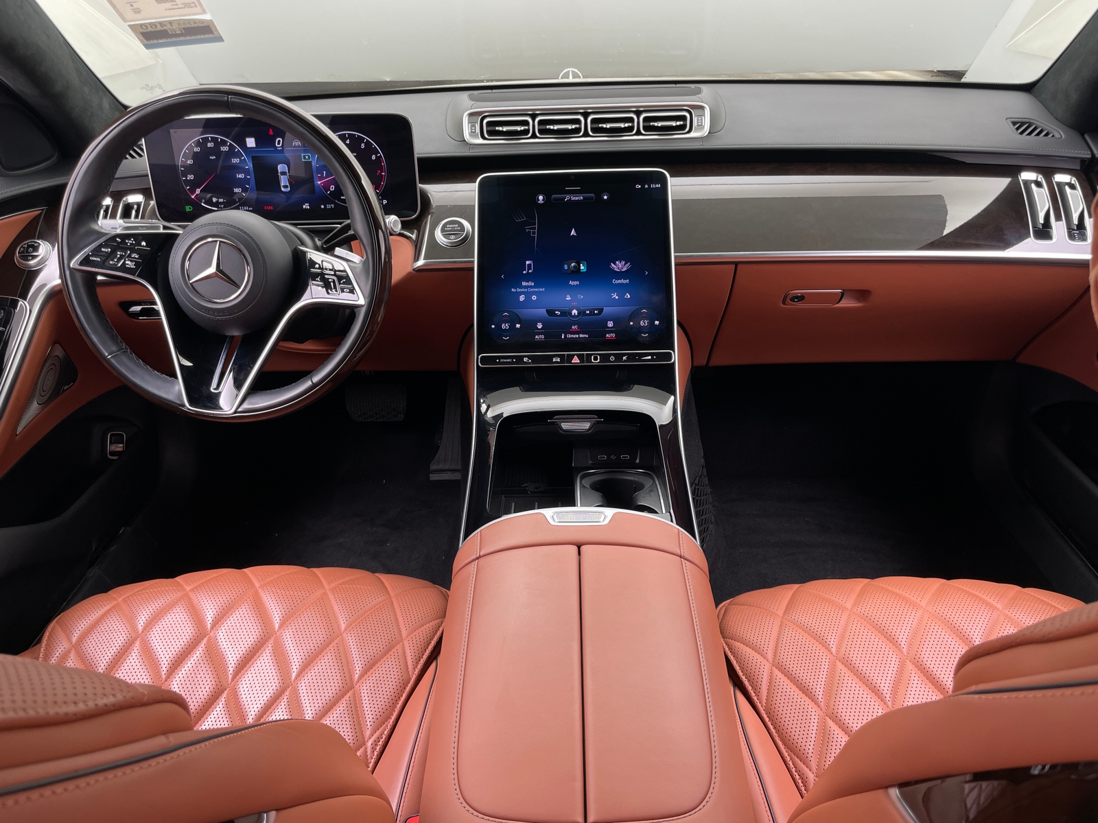 Thumbnail: 2022 Mercedes-Benz S-Class - 2