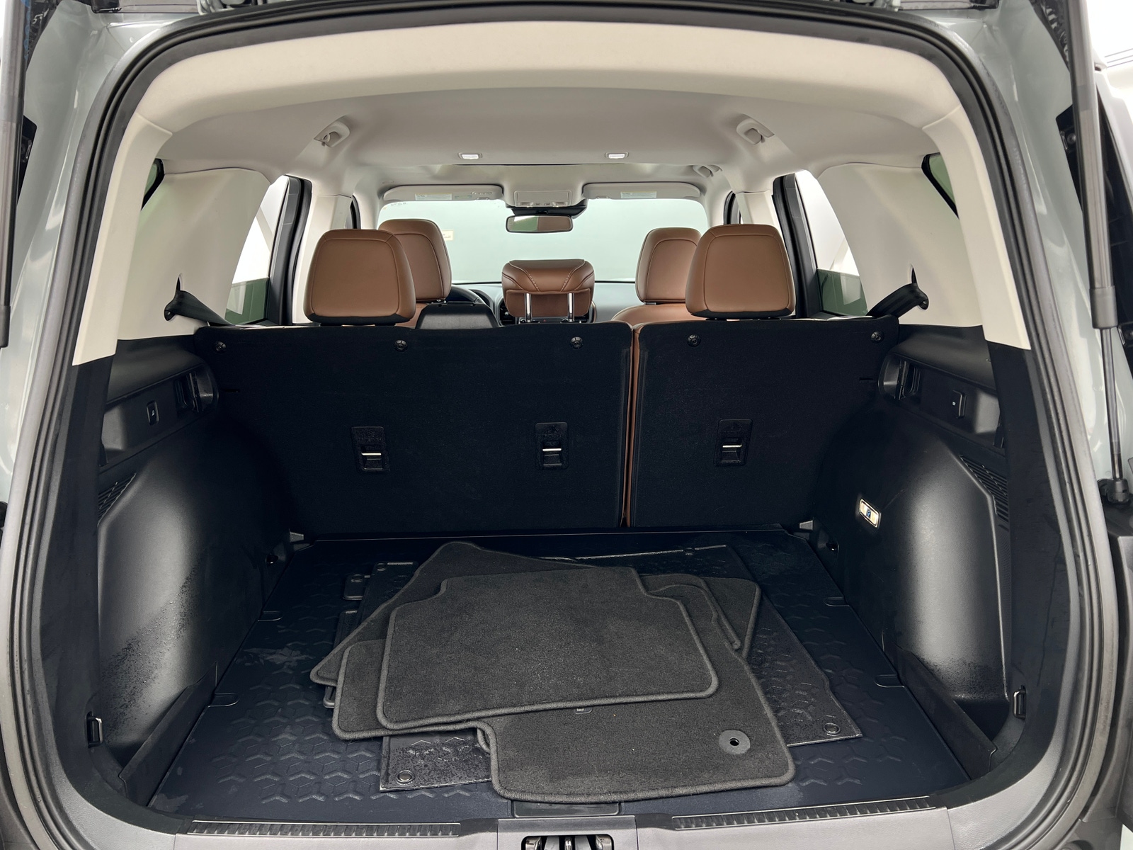 Thumbnail: 2022 Ford Bronco Sport - 6