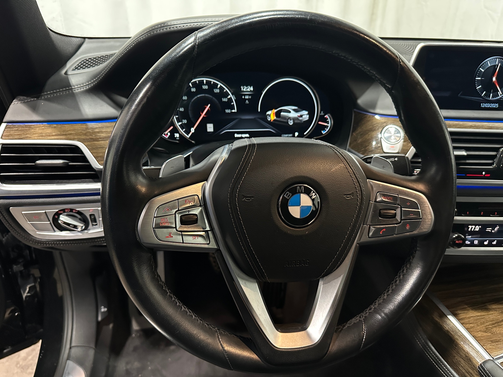 Thumbnail: 2017 BMW 7 Series - 4