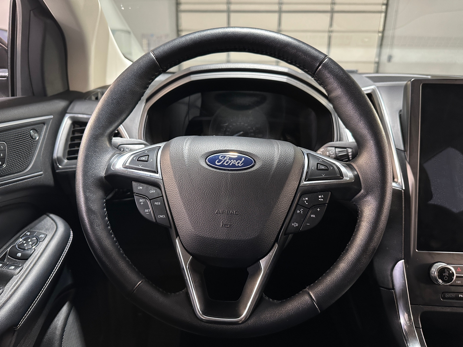 Thumbnail: 2024 Ford Edge - 4