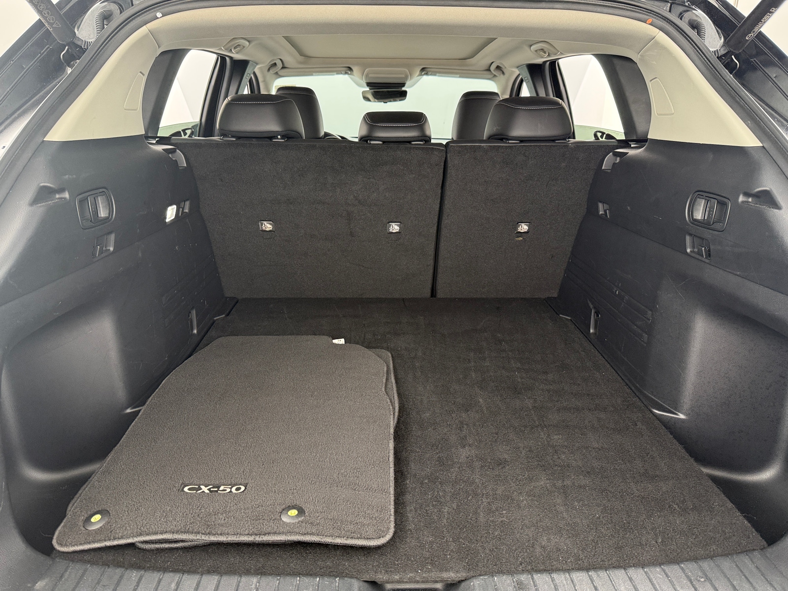 Thumbnail: 2025 Mazda CX-50 - 6