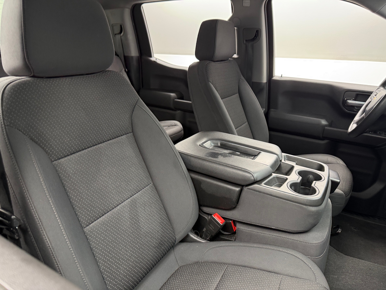 Thumbnail: 2021 Chevrolet Silverado 1500 - 2