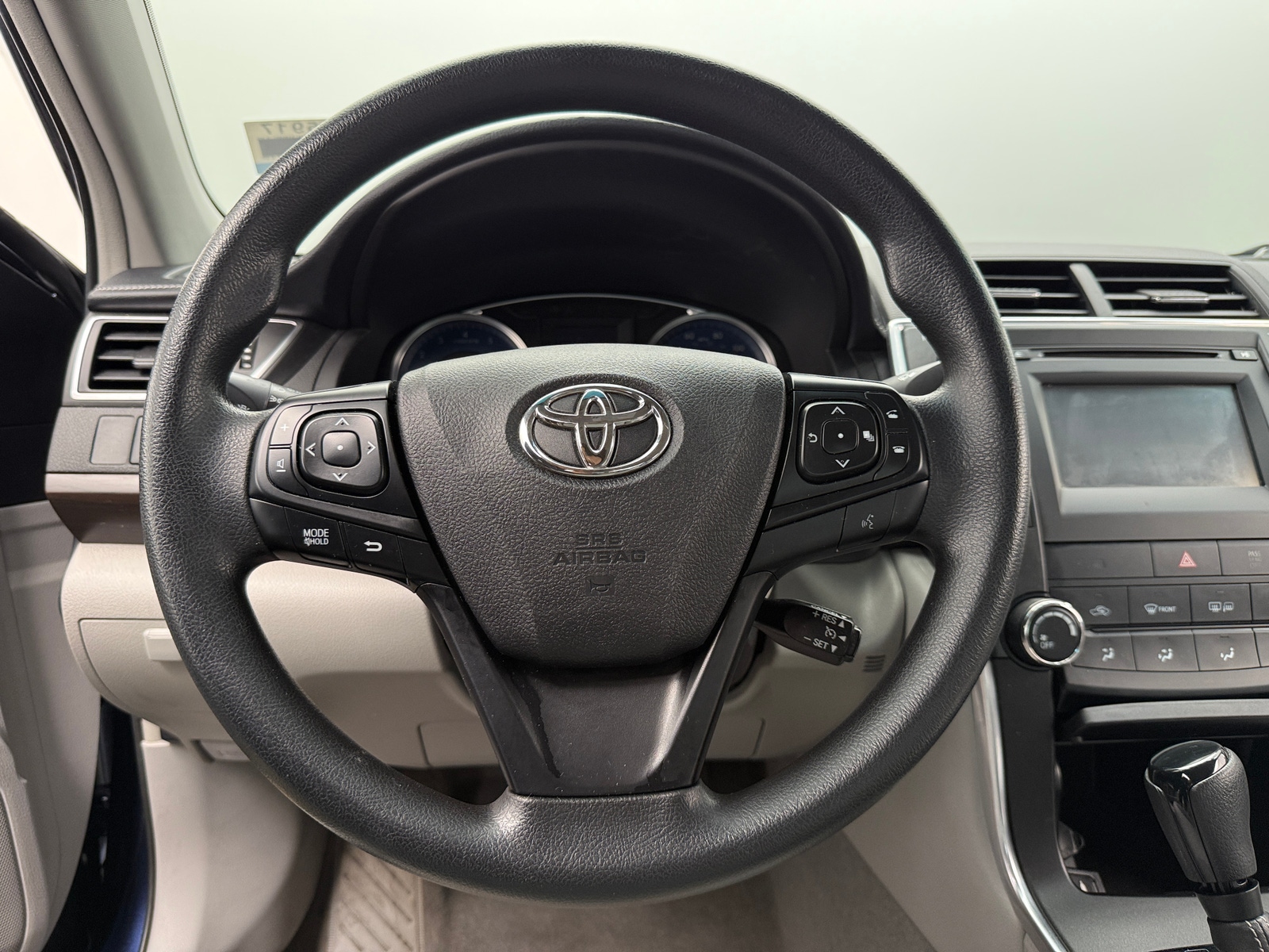 Thumbnail: 2017 Toyota Camry - 5