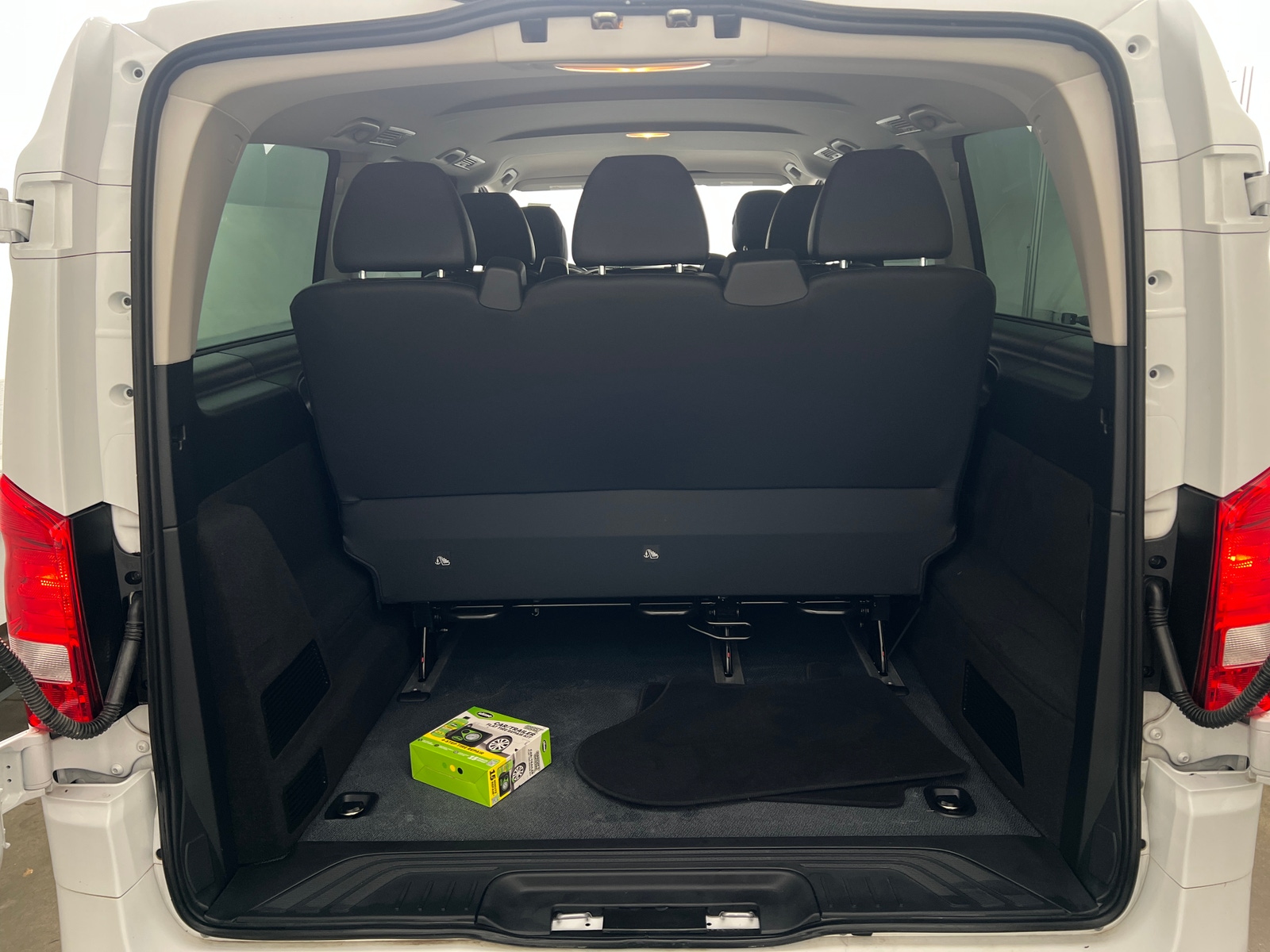 Thumbnail: 2023 Mercedes-Benz Metris - 7