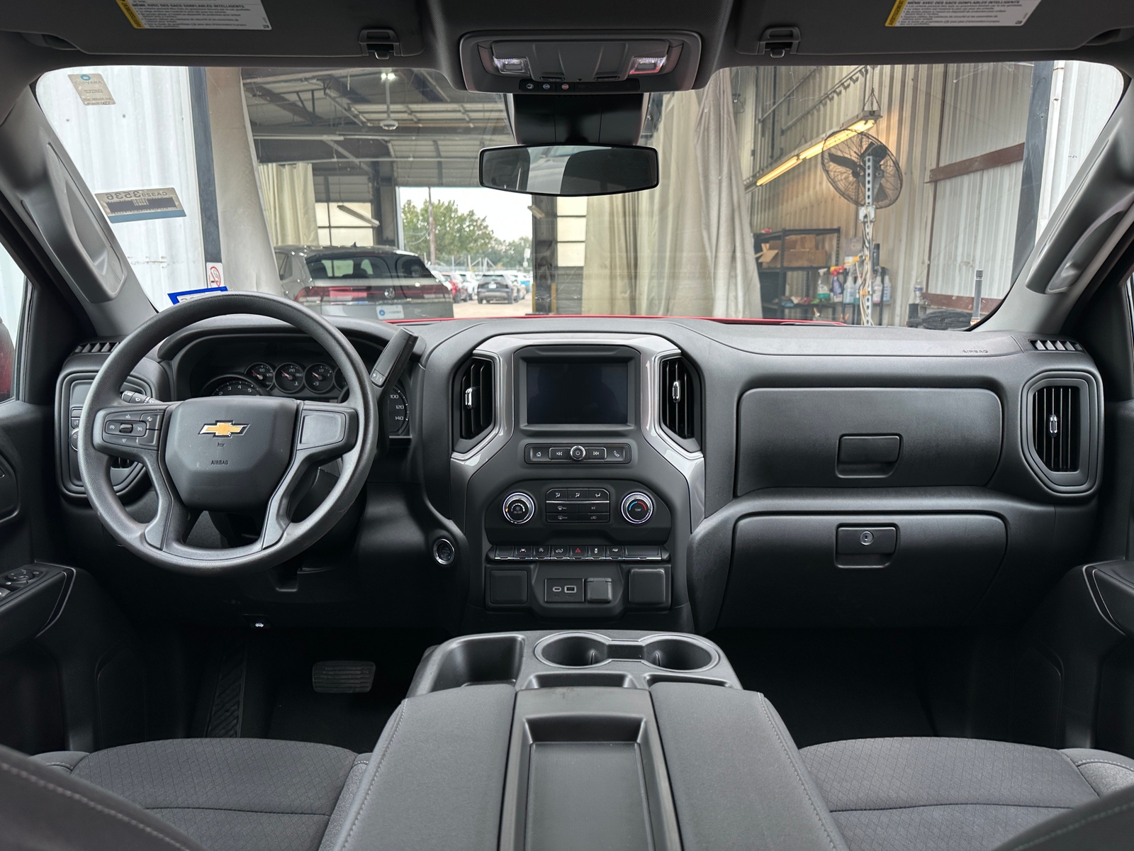 Thumbnail: 2024 Chevrolet Silverado 1500 - 3