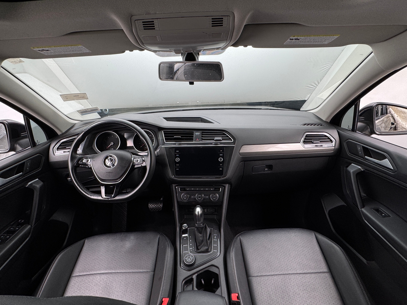 Thumbnail: 2019 Volkswagen Tiguan - 3