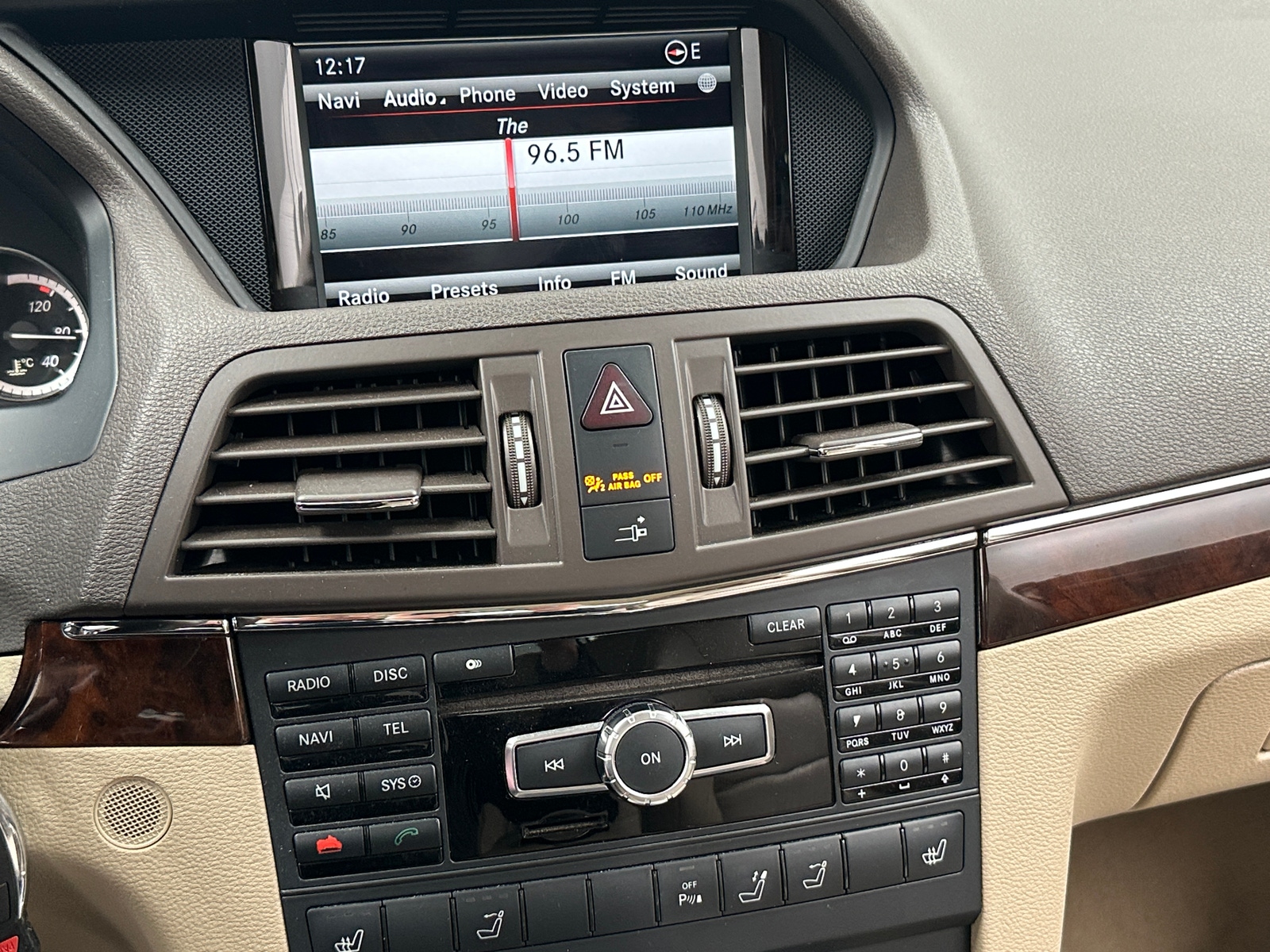 Thumbnail: 2013 Mercedes-Benz E-Class - 3