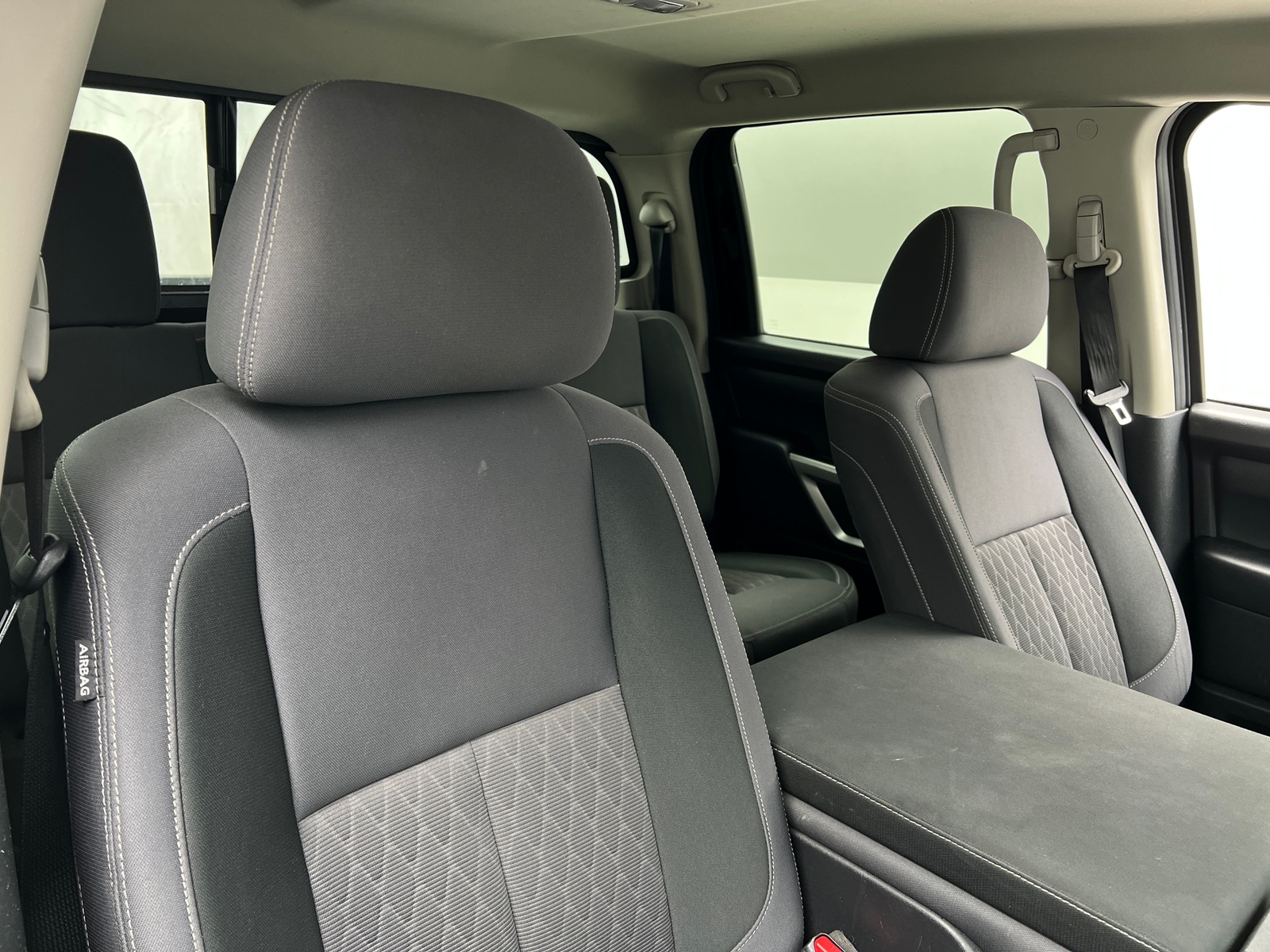 Thumbnail: 2023 Nissan Titan - 2