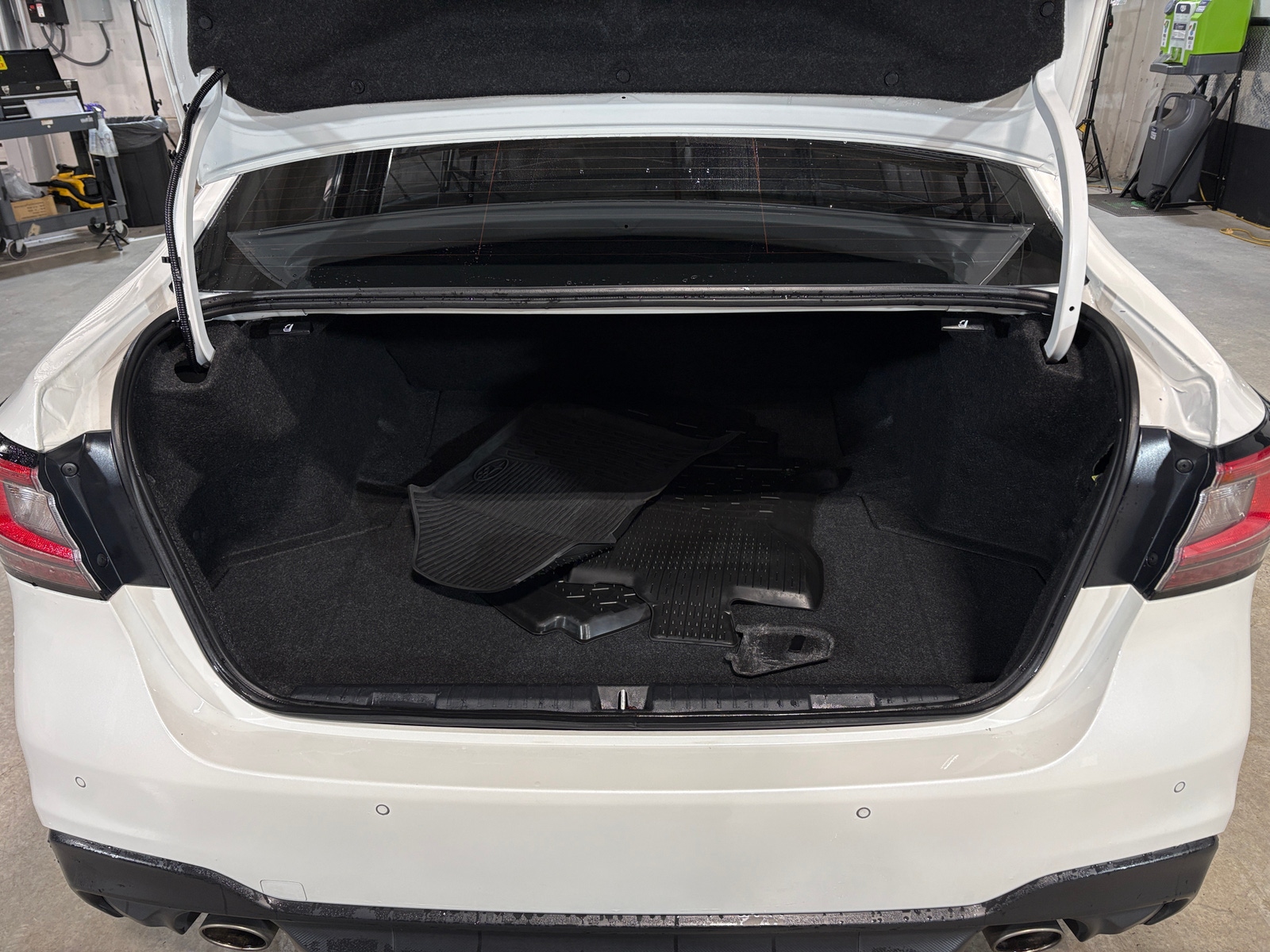 Thumbnail: 2023 Subaru Legacy - 7