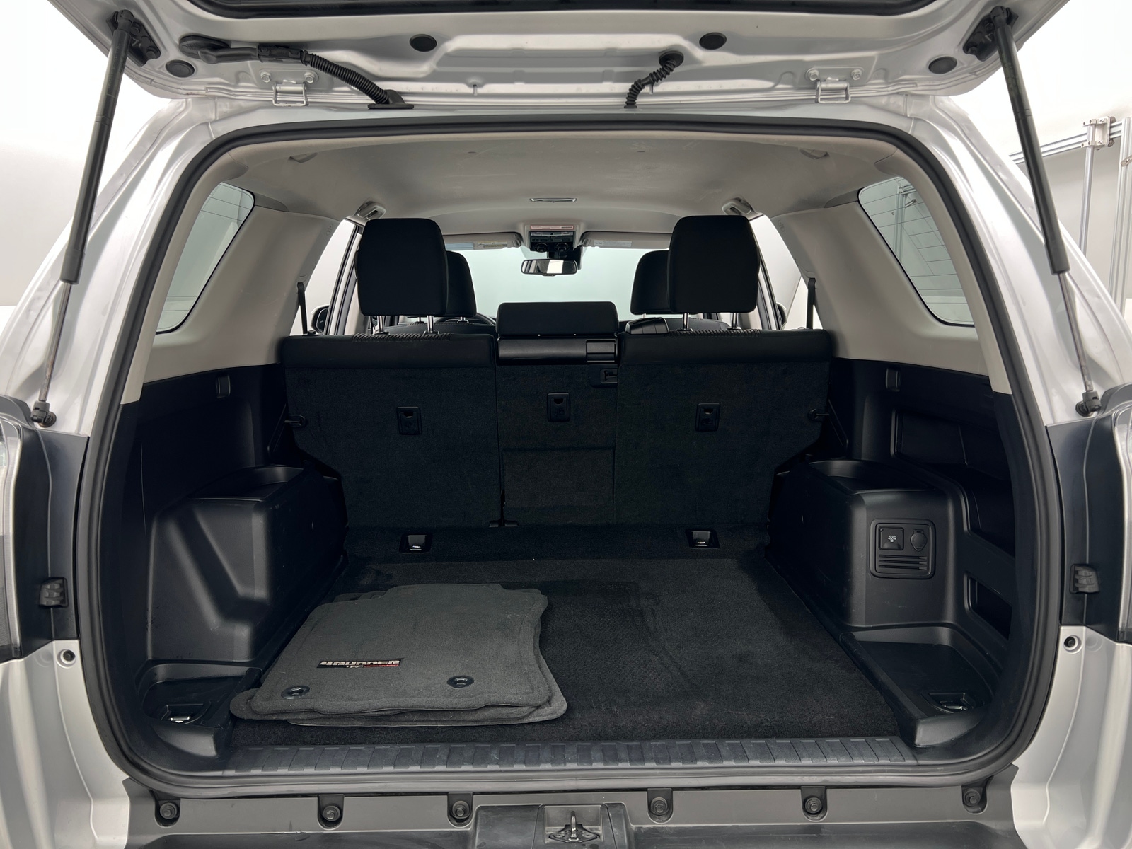 Thumbnail: 2024 Toyota 4Runner - 7