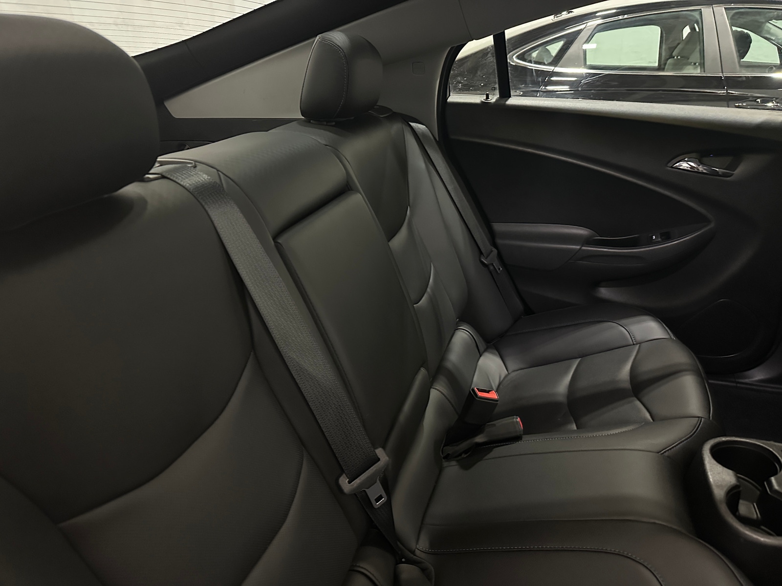 Thumbnail: 2018 Chevrolet Volt - 5