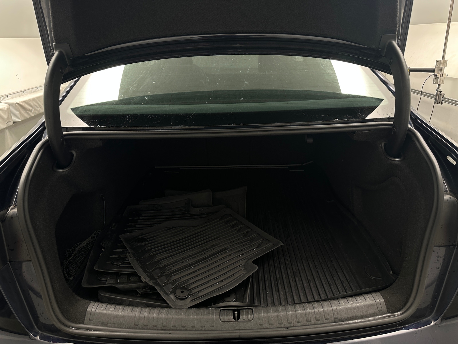 Thumbnail: 2019 Audi A6 - 6