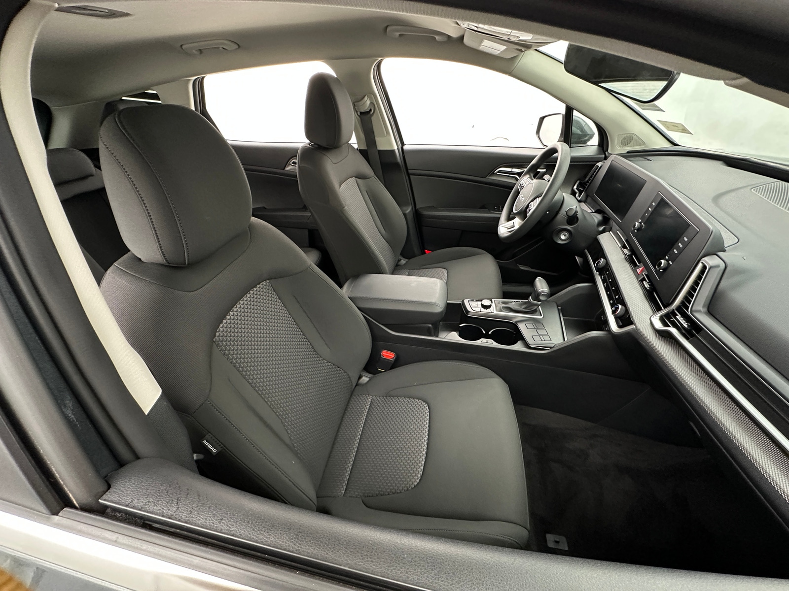 Thumbnail: 2025 Kia Sportage - 2