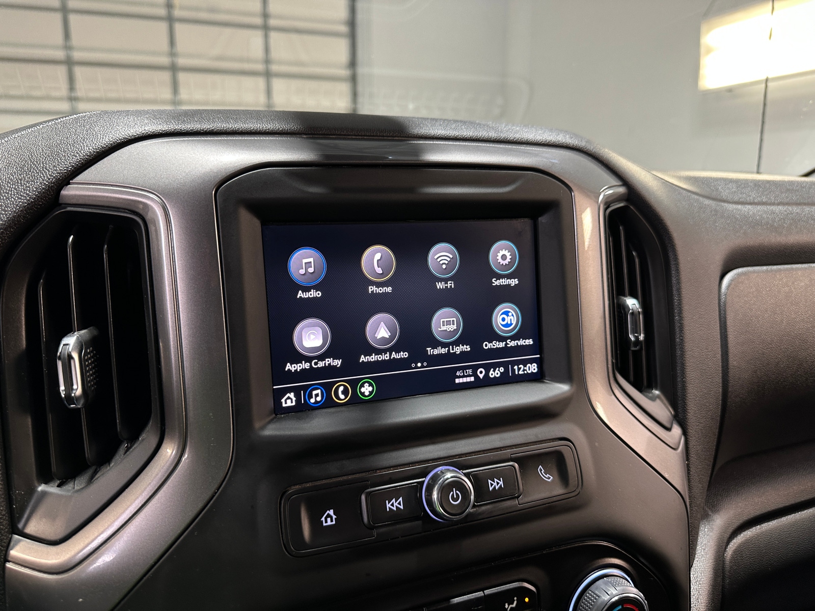 Thumbnail: 2025 Chevrolet Silverado 1500 - 4