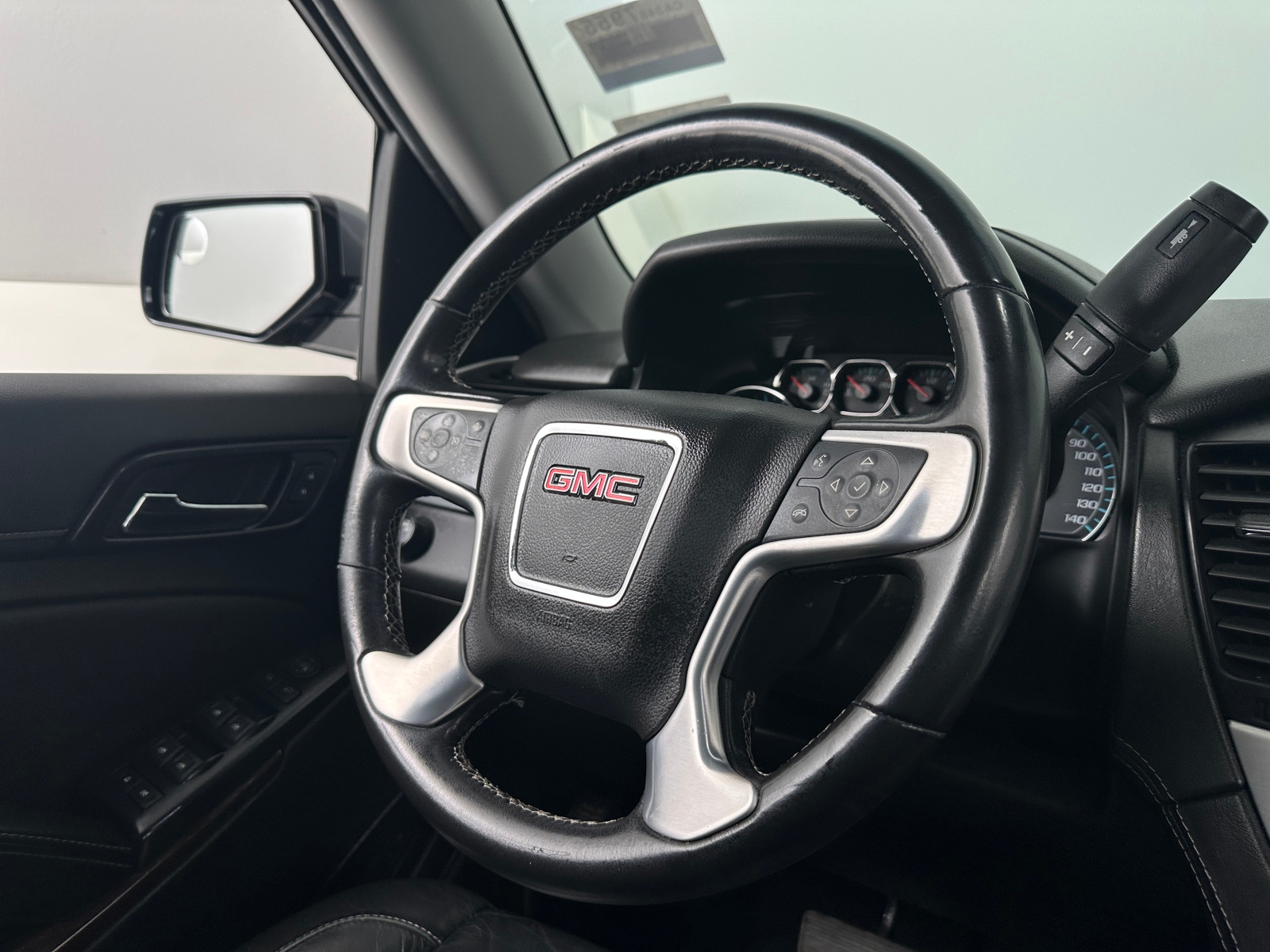 Thumbnail: 2020 GMC Yukon XL - 4