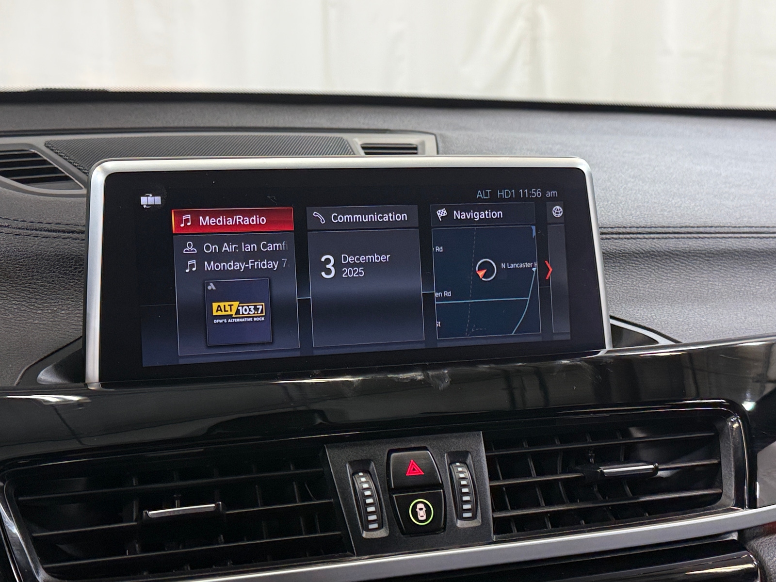 Thumbnail: 2020 BMW X1 - 3