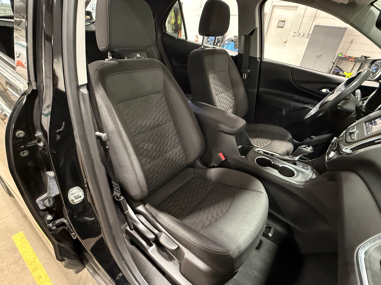 Thumbnail: 2020 Chevrolet Equinox - 2