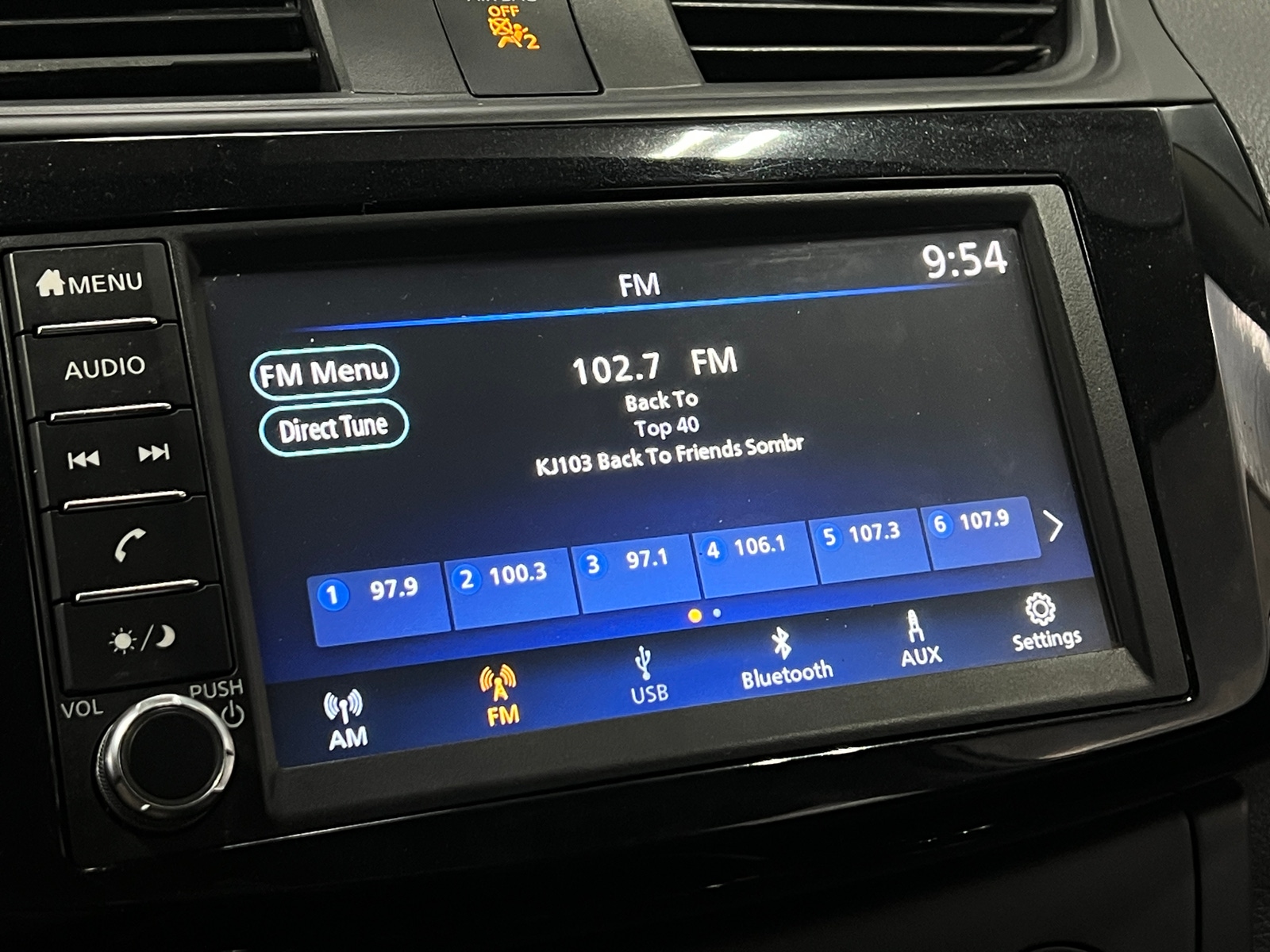 Thumbnail: 2019 Nissan Sentra - 4