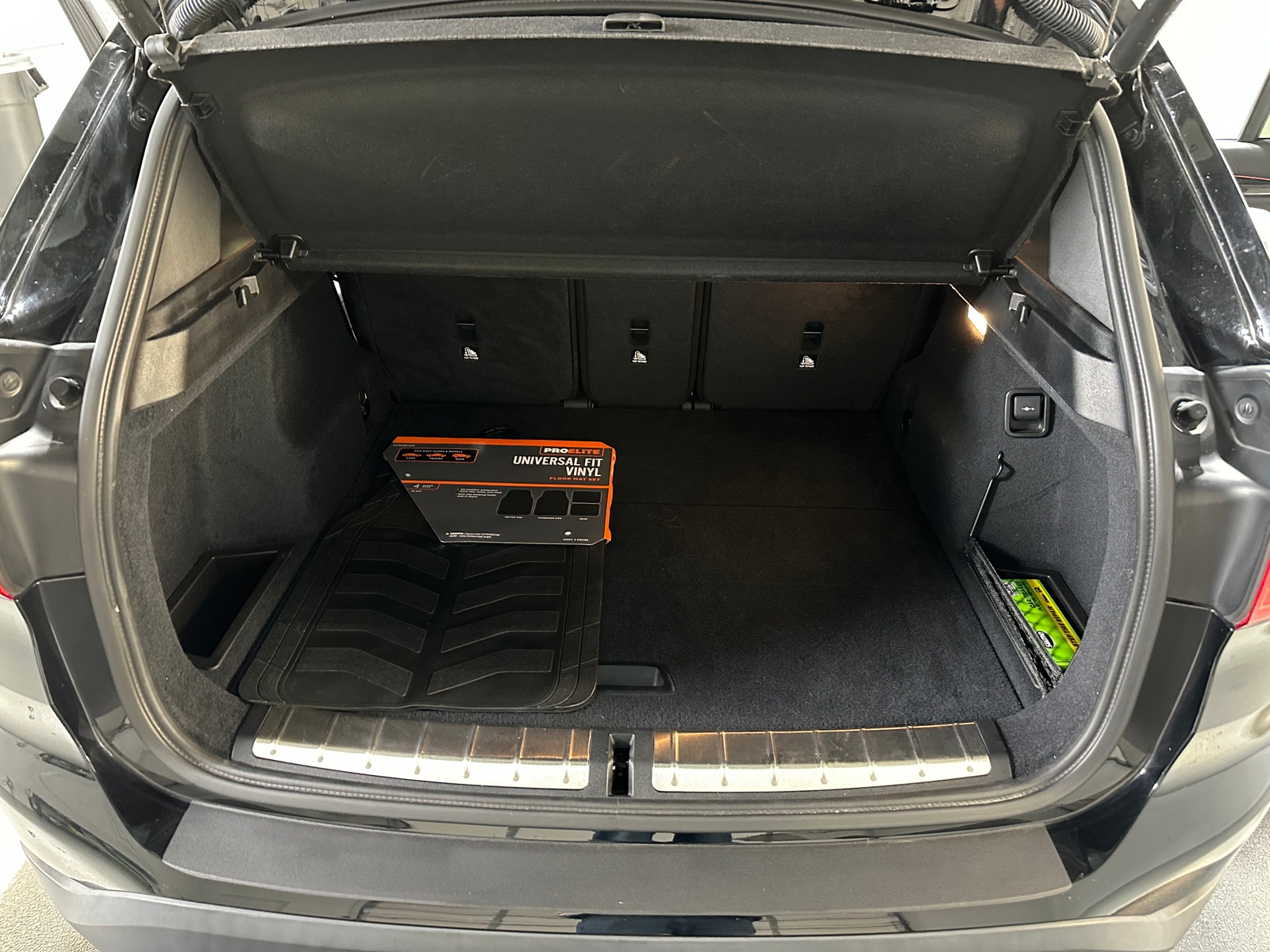 Thumbnail: 2019 BMW X1 - 6