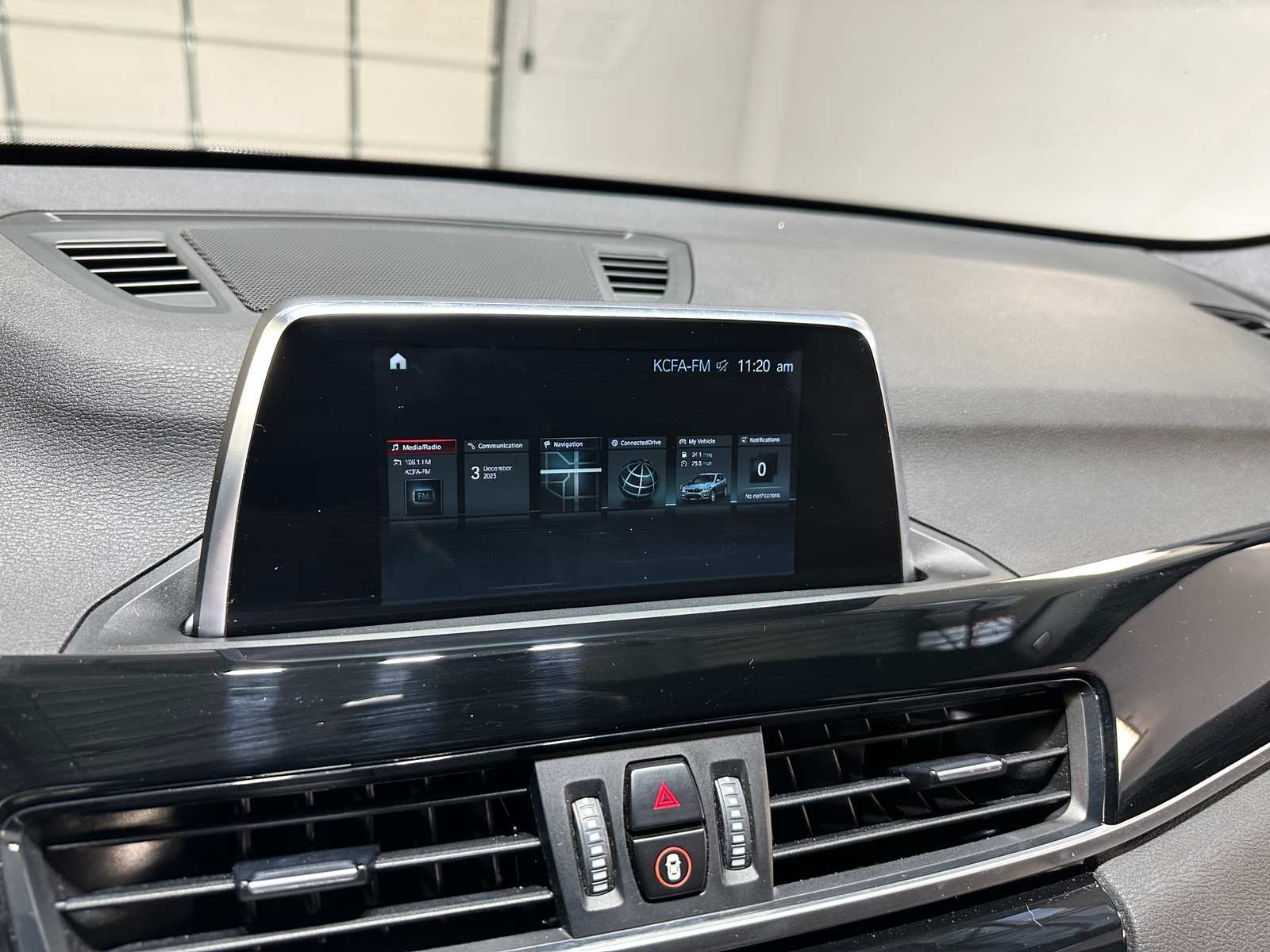 Thumbnail: 2019 BMW X1 - 3