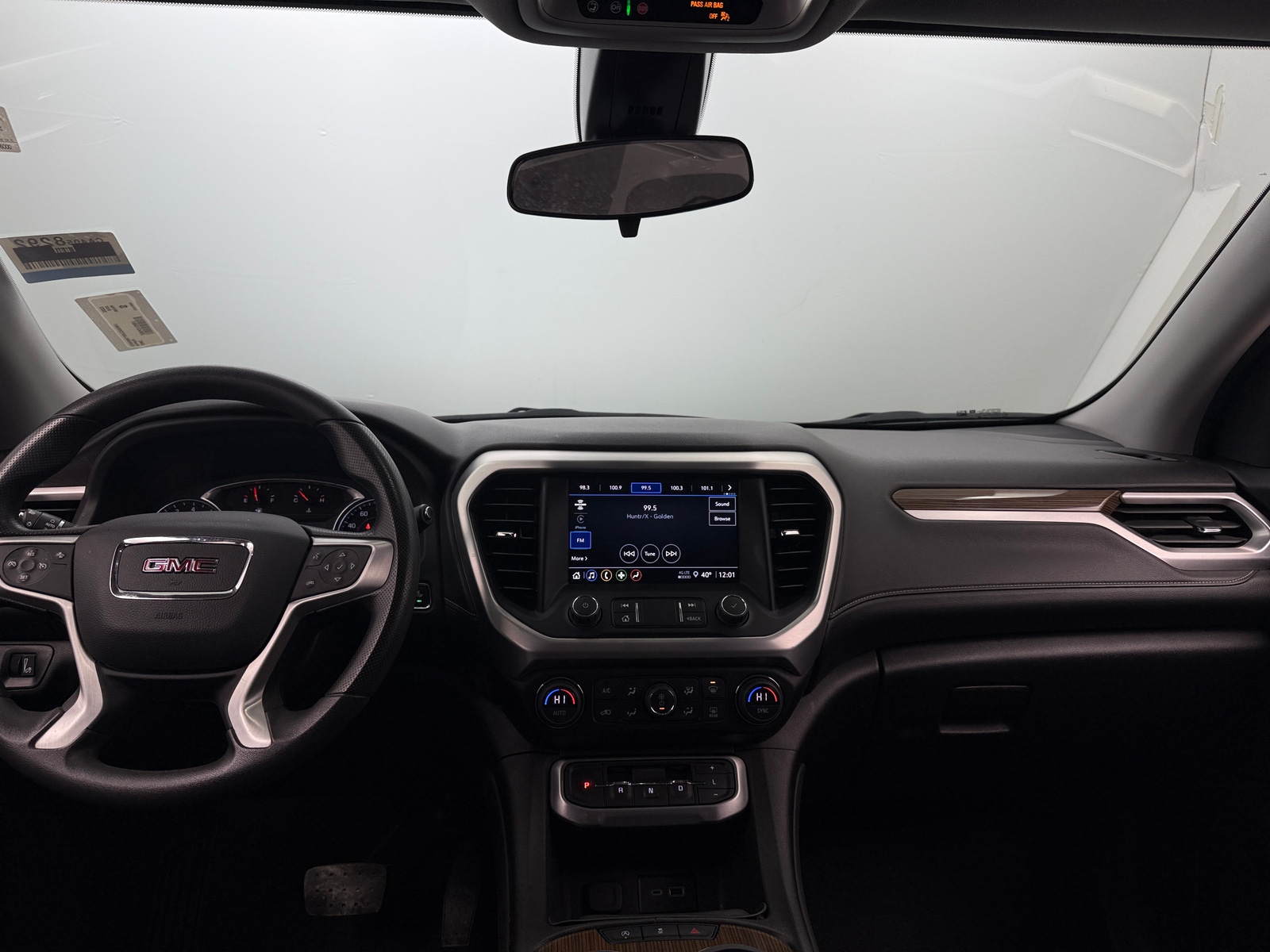 Thumbnail: 2023 GMC Acadia - 3