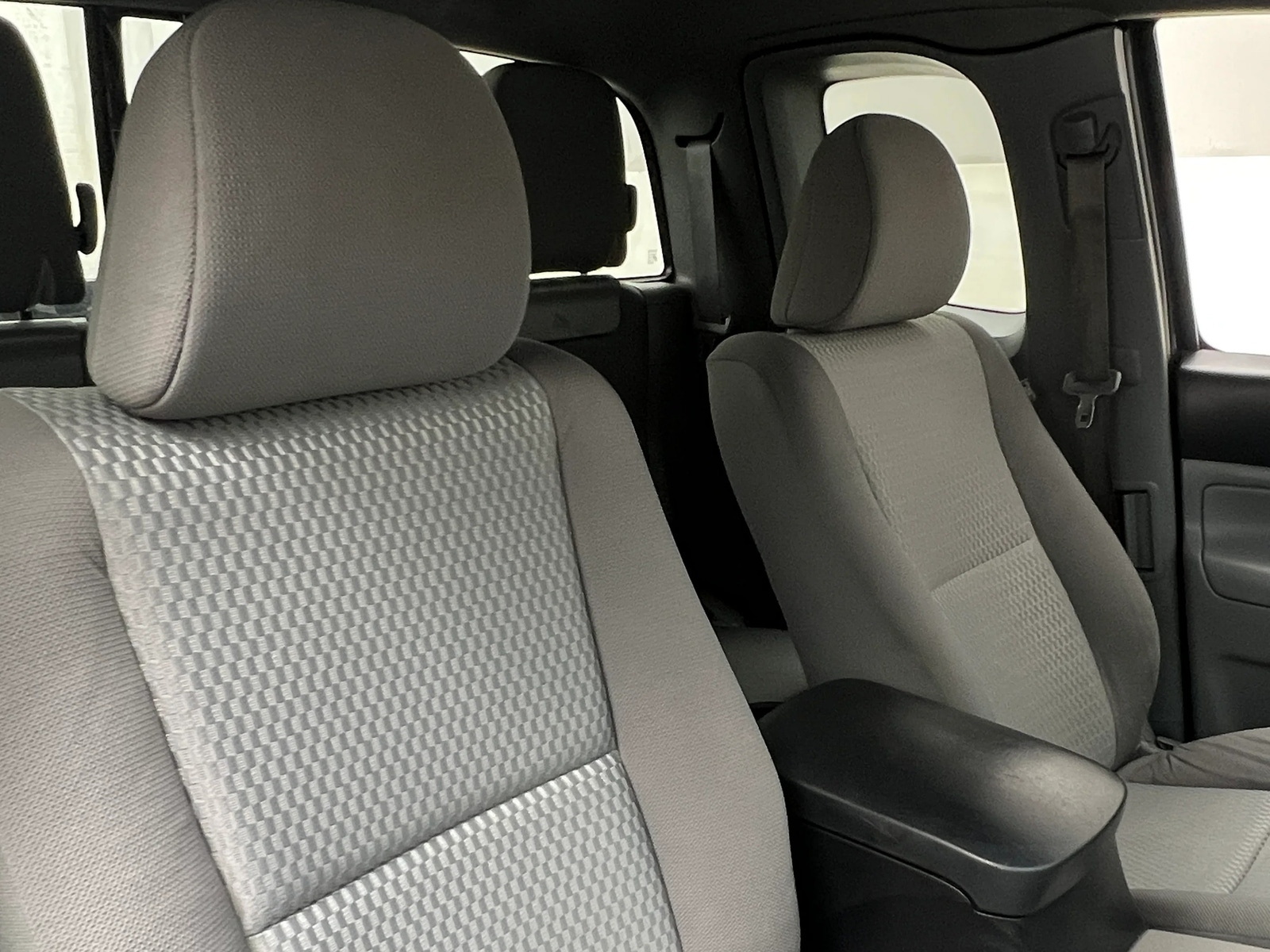 Thumbnail: 2013 Toyota Tacoma - 2