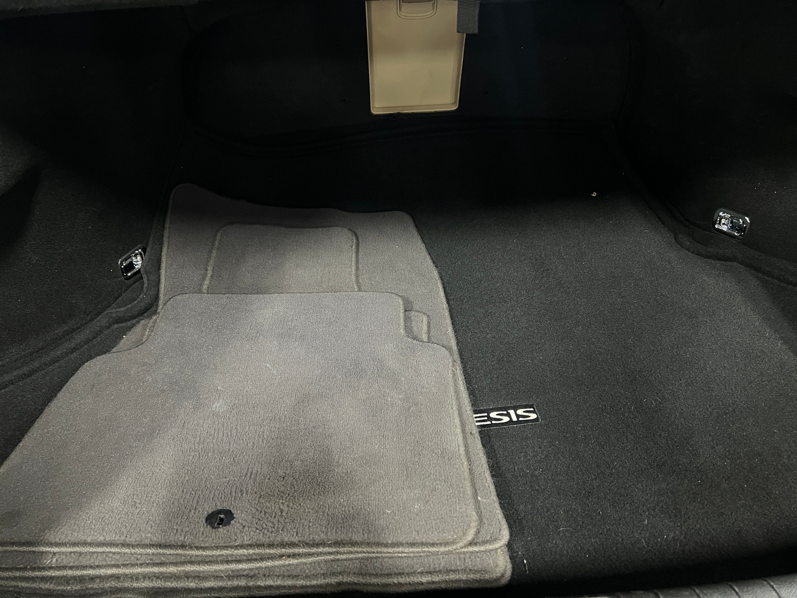 Thumbnail: 2015 Hyundai Genesis - 6