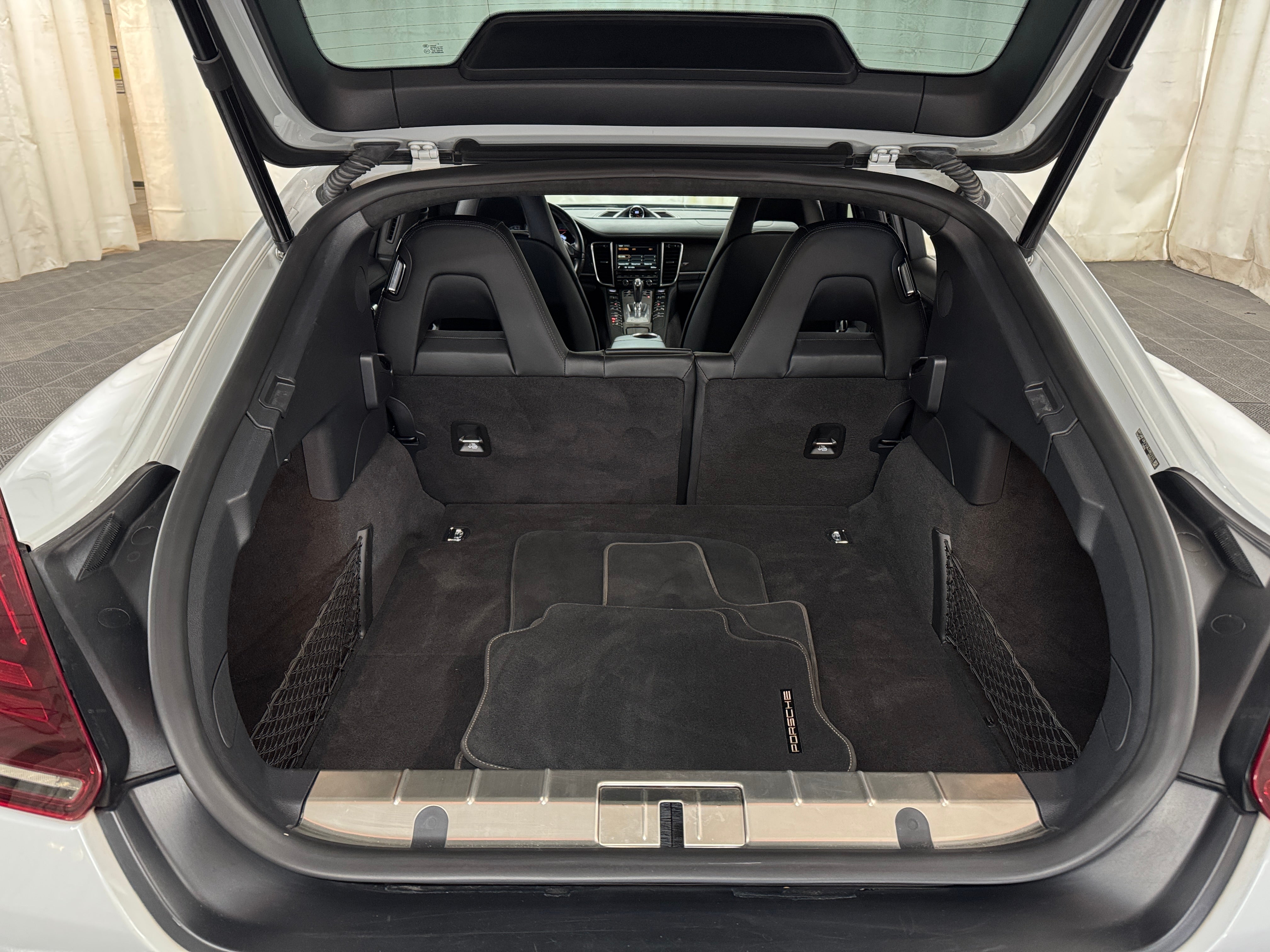 2016 Porsche Panamera