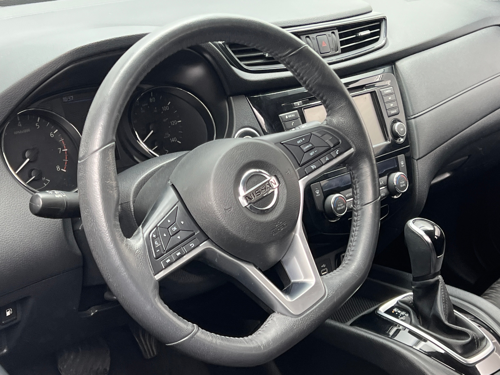 Thumbnail: 2018 Nissan Rogue - 5