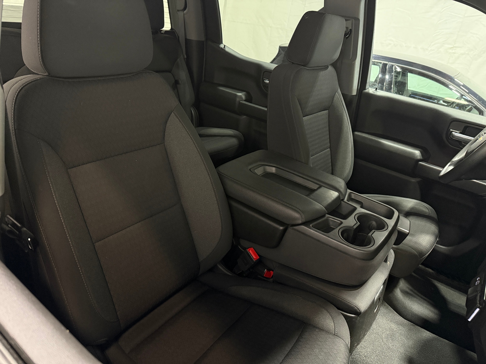 Thumbnail: 2023 Chevrolet Silverado 1500 - 2