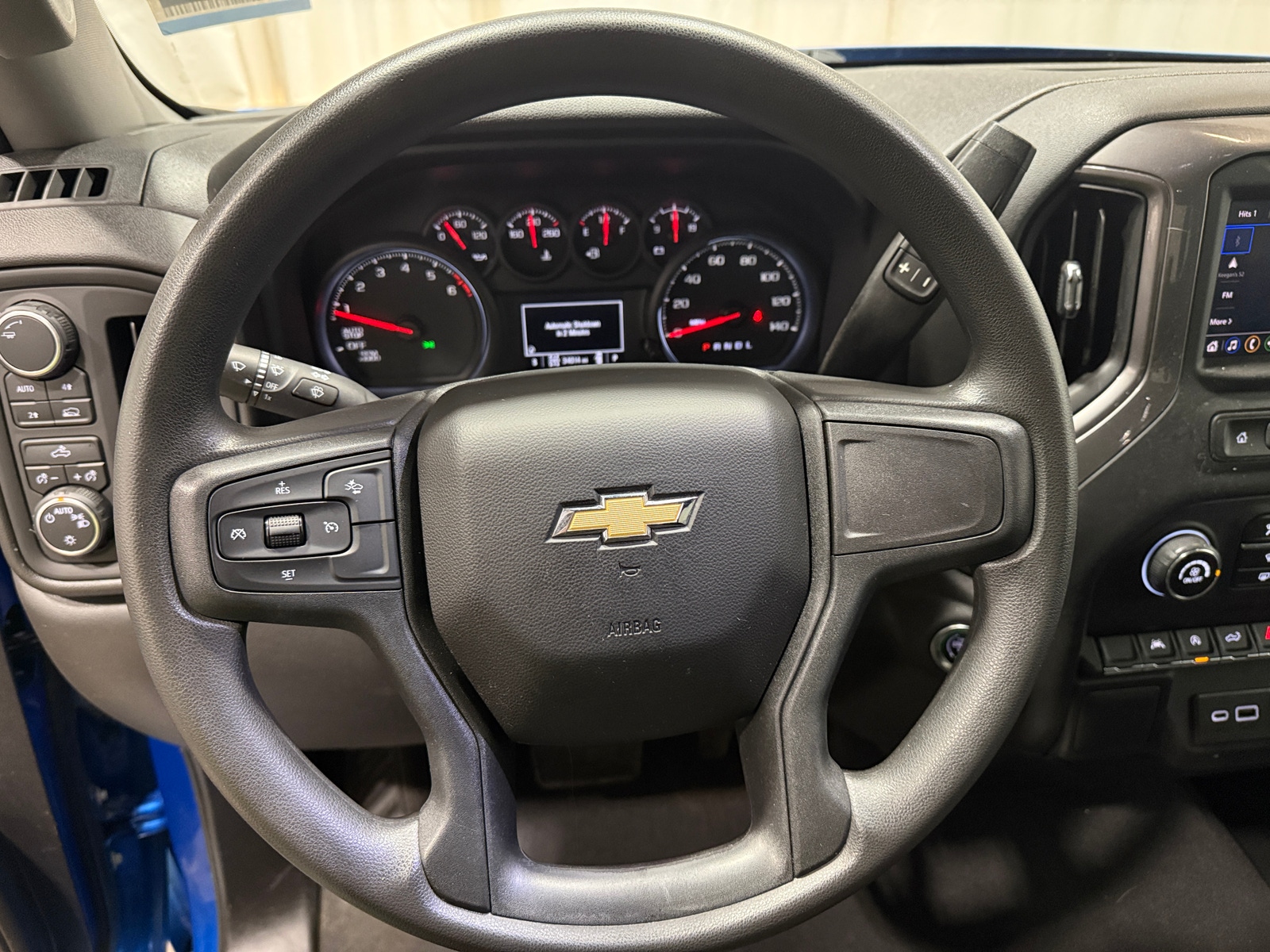 Thumbnail: 2023 Chevrolet Silverado 1500 - 5