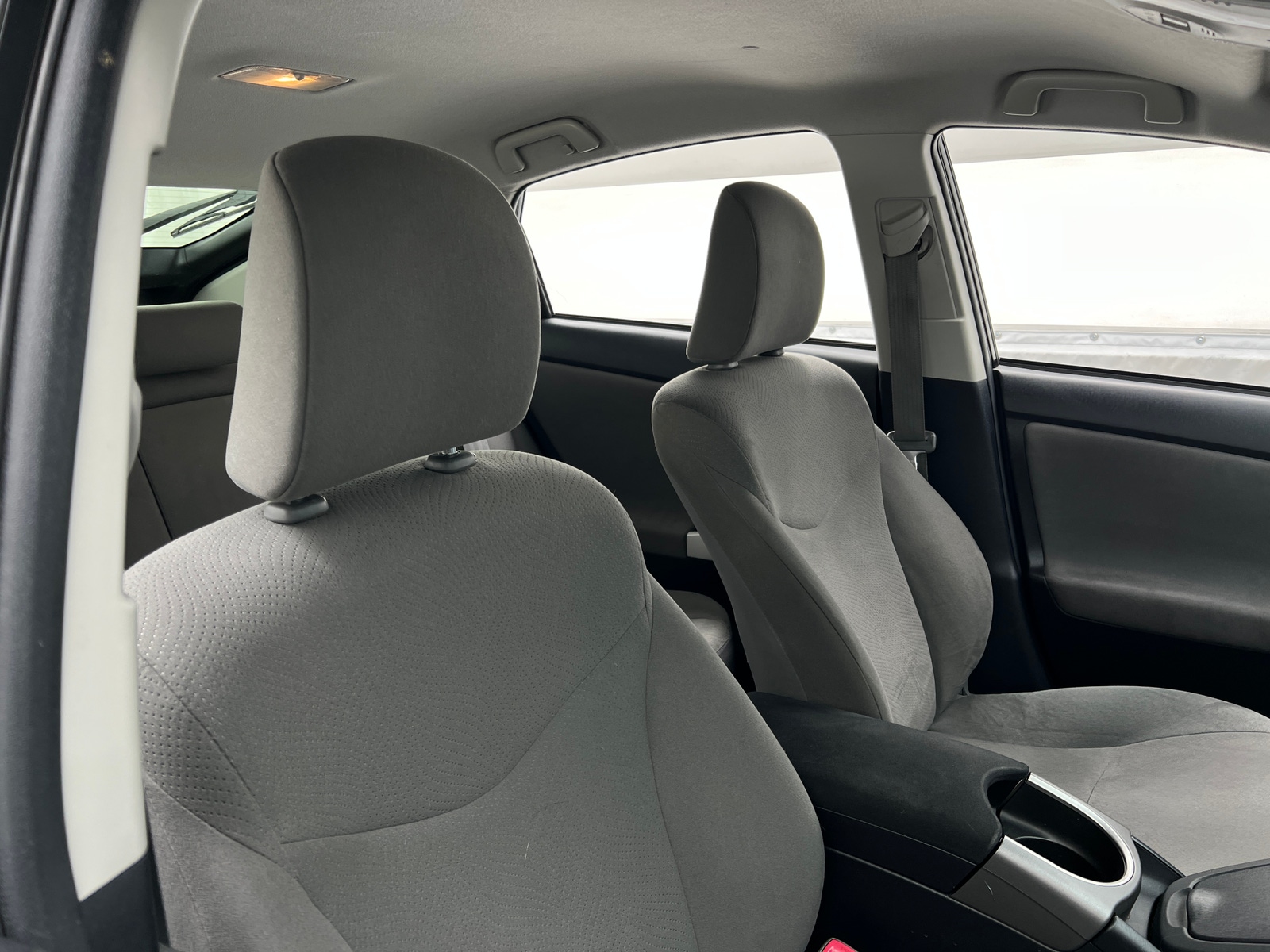 Thumbnail: 2013 Toyota Prius - 2