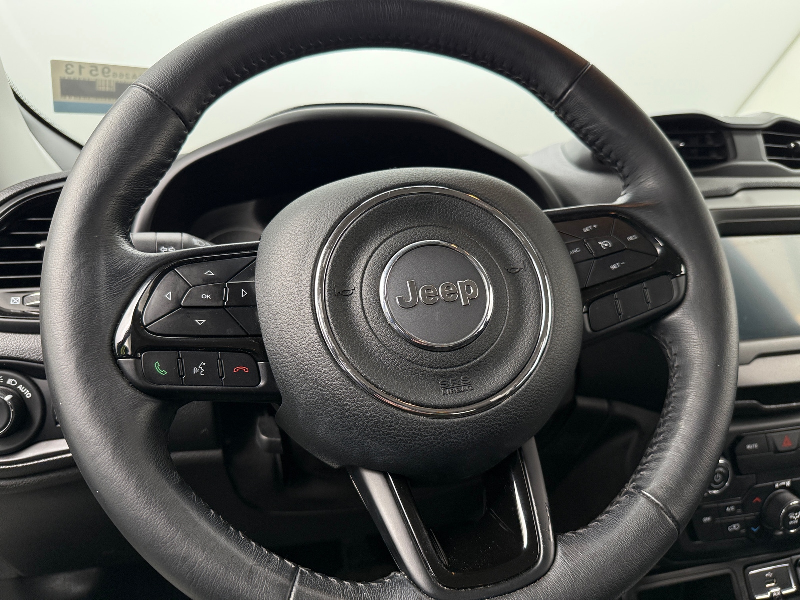 Thumbnail: 2020 Jeep Renegade - 5