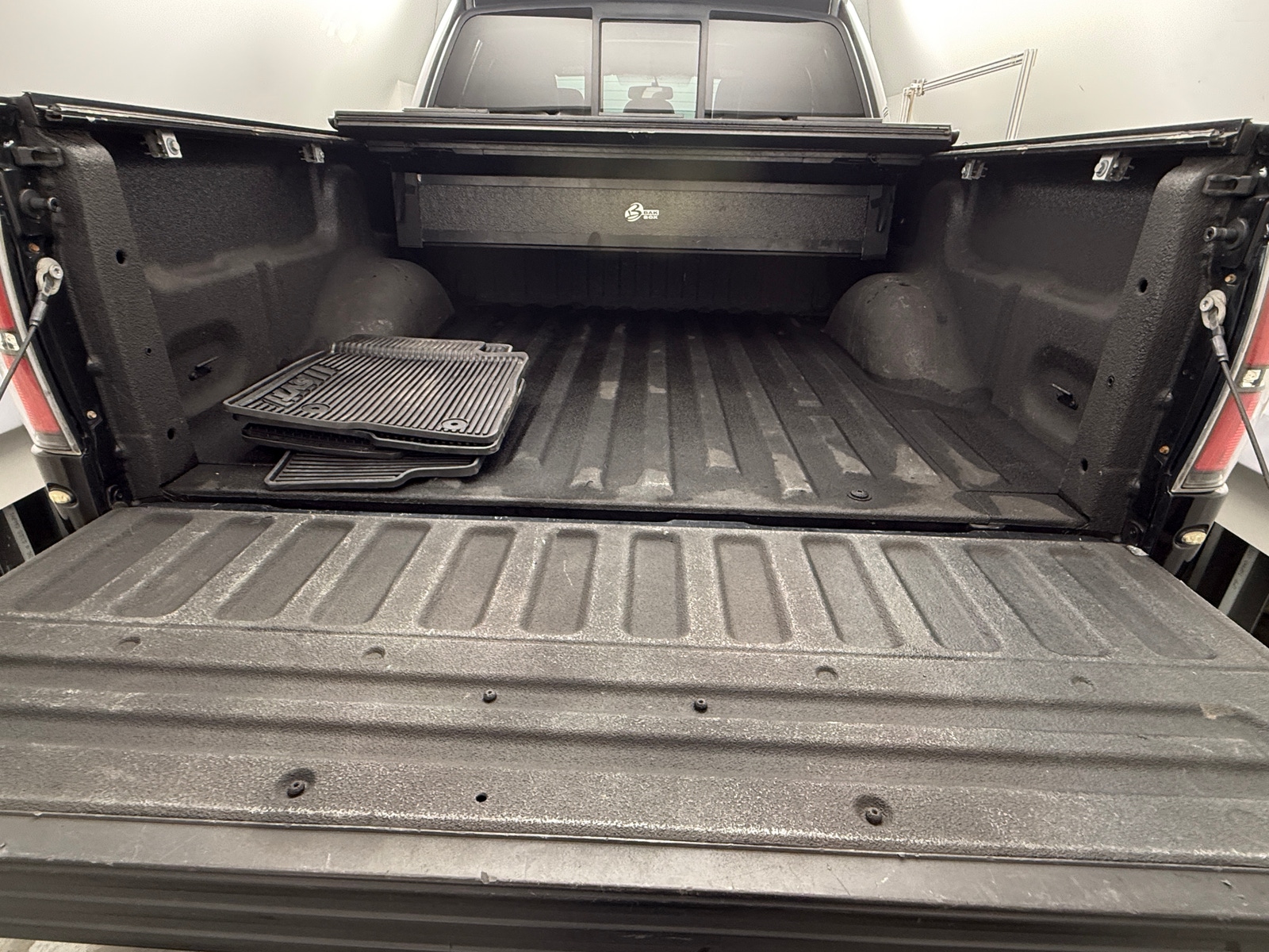 Thumbnail: 2014 Ford Econoline - 6