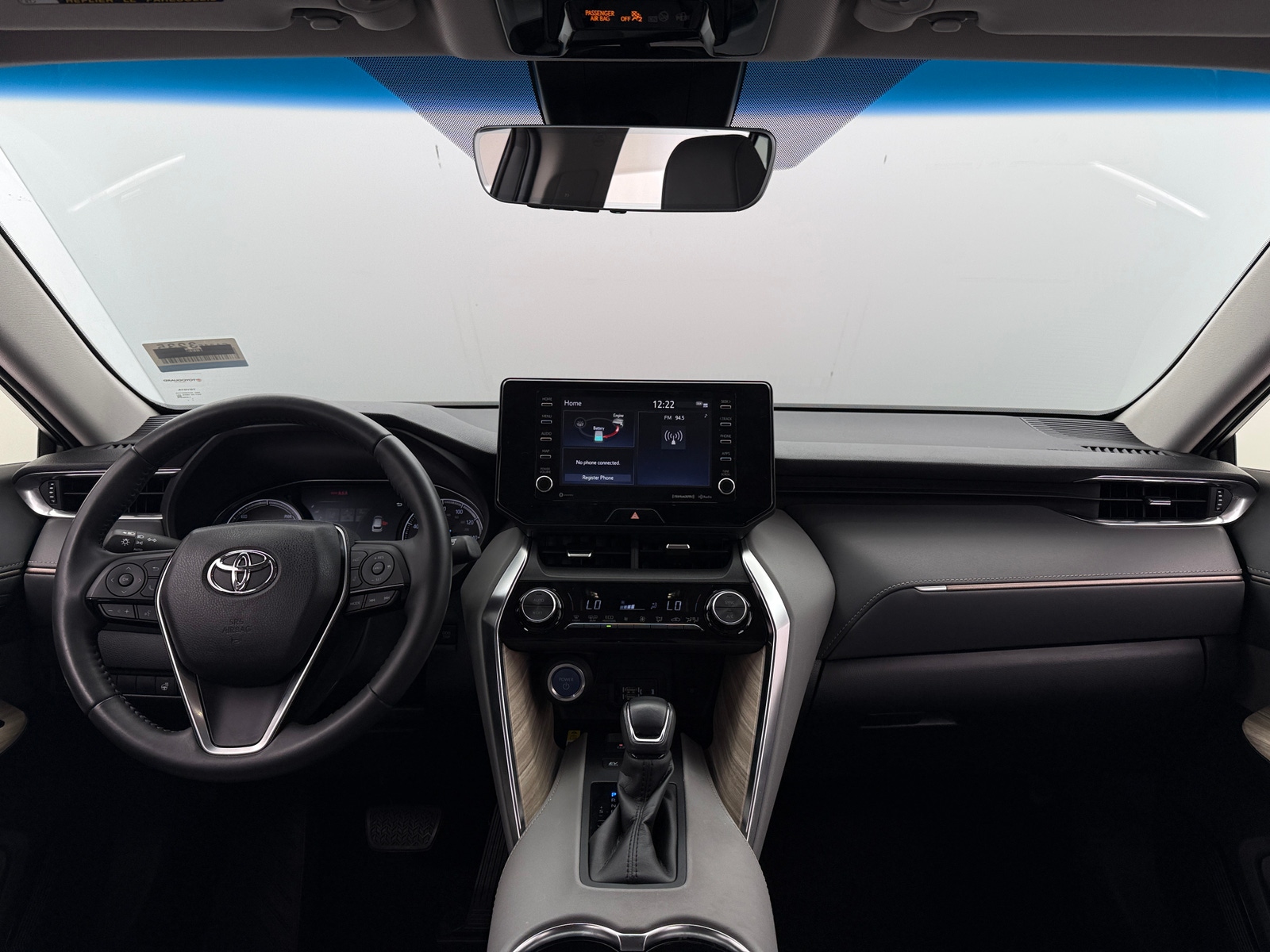 Thumbnail: 2021 Toyota Venza - 3