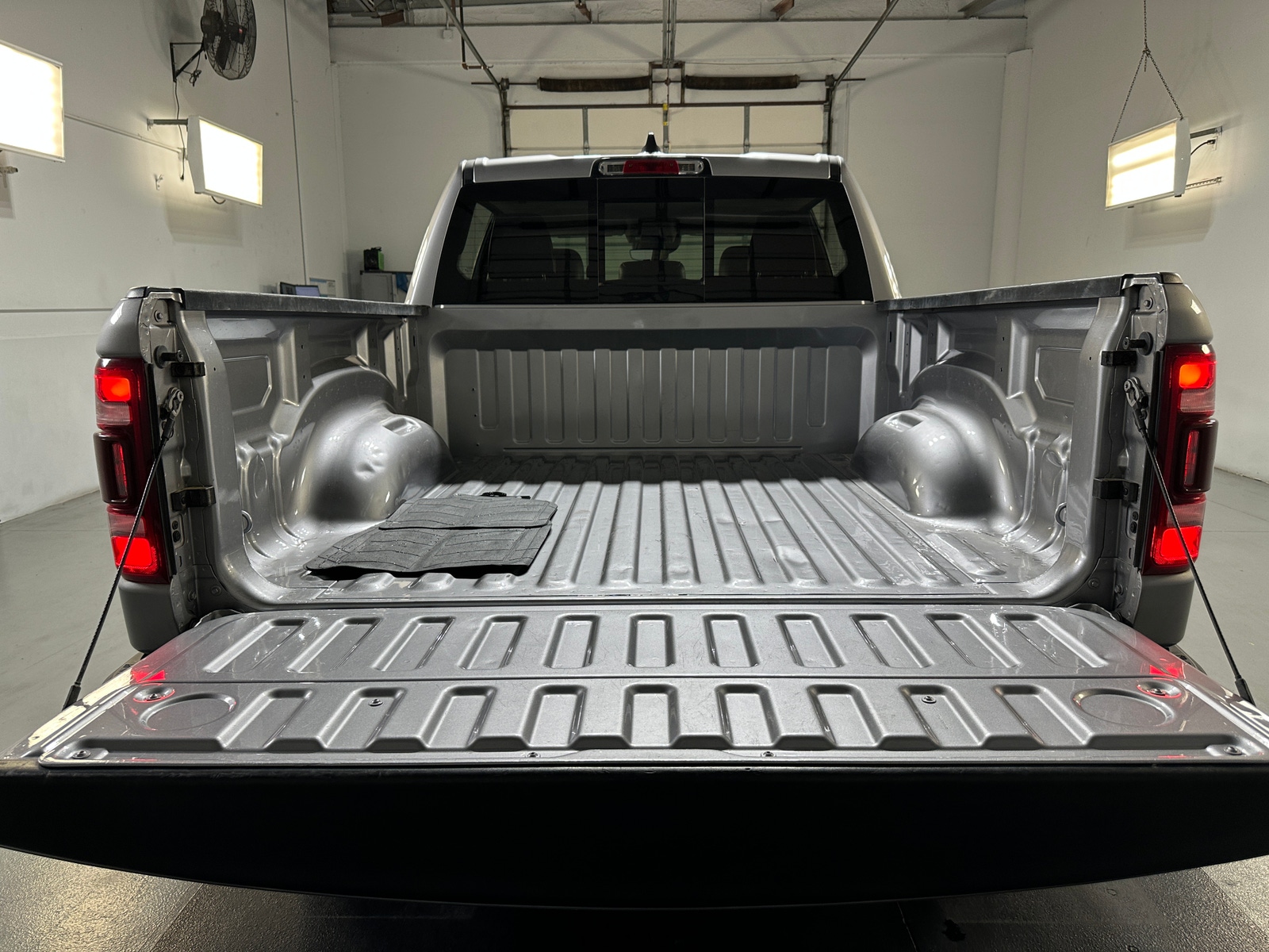 Thumbnail: 2021 RAM 1500 - 6